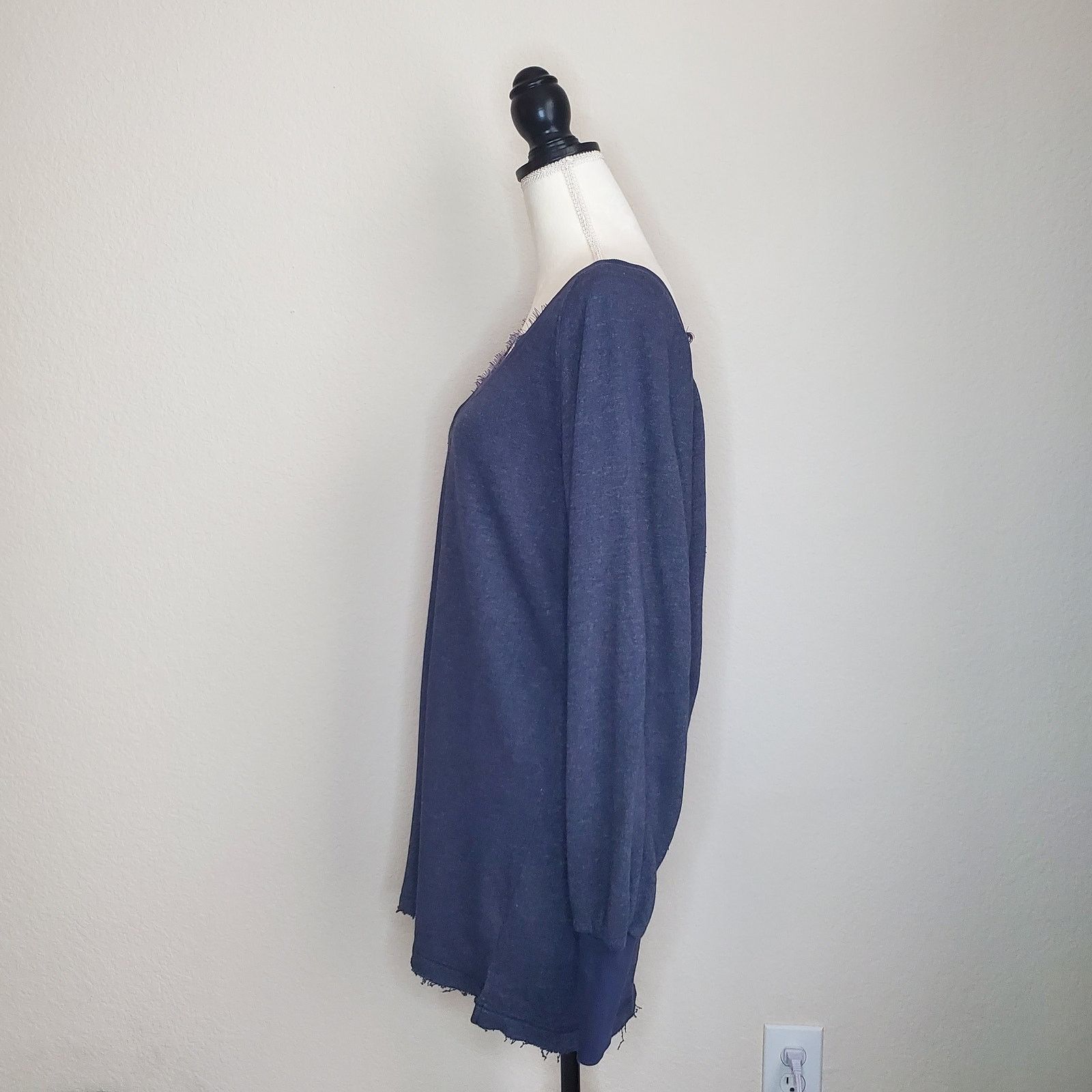 Free People Free People Navy Tunic Sweater XS Size XS / US 0-2 / IT 36-38 - 2 Thumbnail