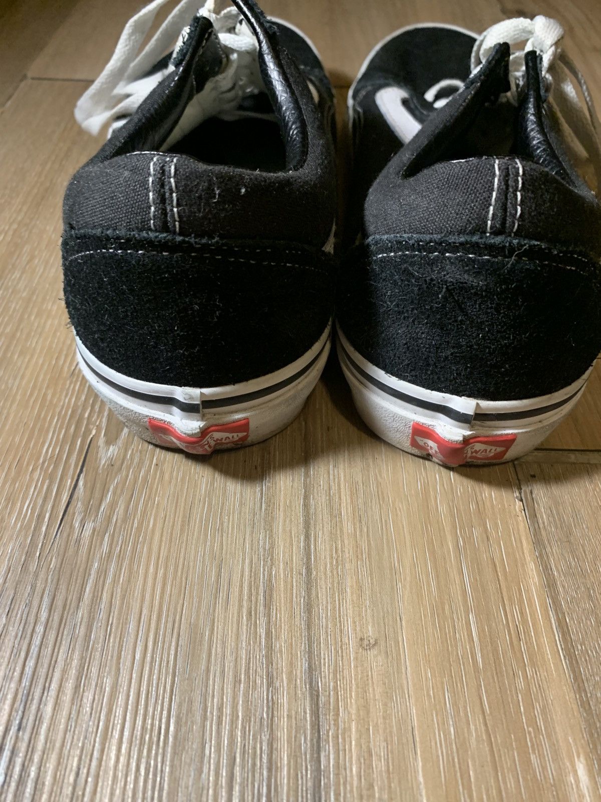 Vans Vans old skool shoes Size US 8.5 / EU 41-42 - 4 Thumbnail