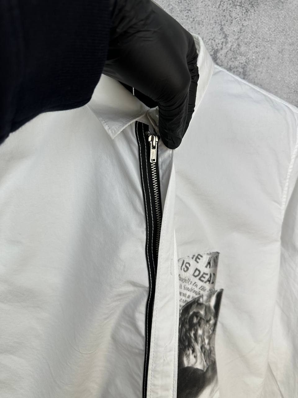 5cm 5cm Five cm Shirt Japanese Neoclassical Statue Newspaper Zip Size US M / EU 48-50 / 2 - 10 Thumbnail