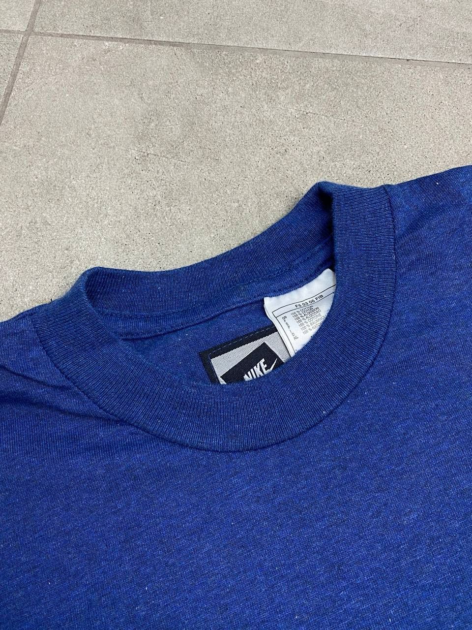Nike Vintage Nike 90s Simply The Best Small Swoosh T-Shirt Size US M / EU 48-50 / 2 - 11 Thumbnail