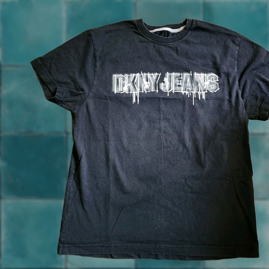 DKNY DKNY Men's Black Logo Shirt - Size L, Regular Fit, Crew Neck, Cotton, T-Shirt, Left Logo, Solid, Men, DKNY, Honduras, Fall, Summer, Spring Size US L / EU 52-54 / 3 - 1 Thumbnail