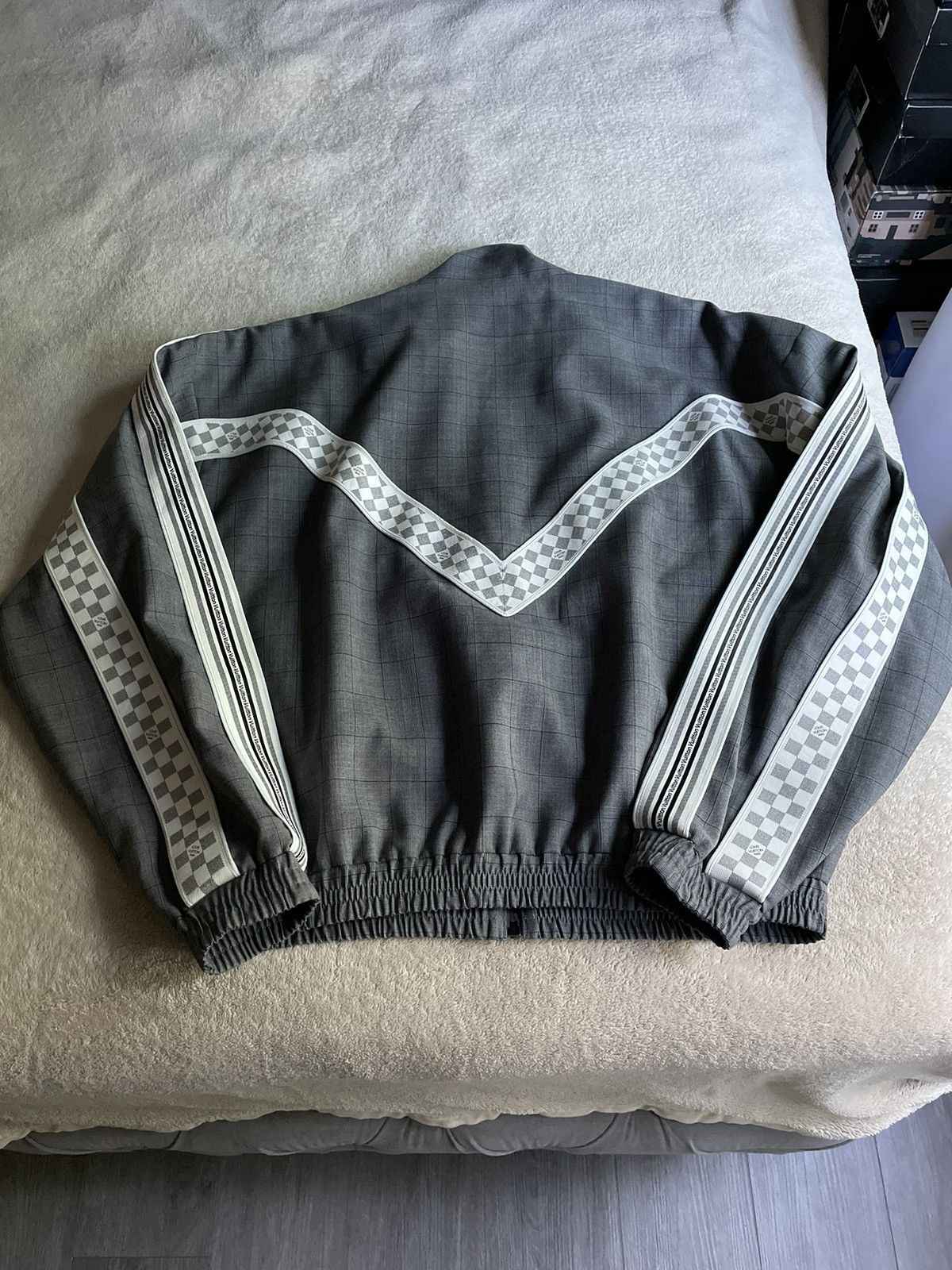 Louis Vuitton Louis Vuitton Grey Damier Tailored Track Jacket Size US XL / EU 56 / 4 - 6 Thumbnail