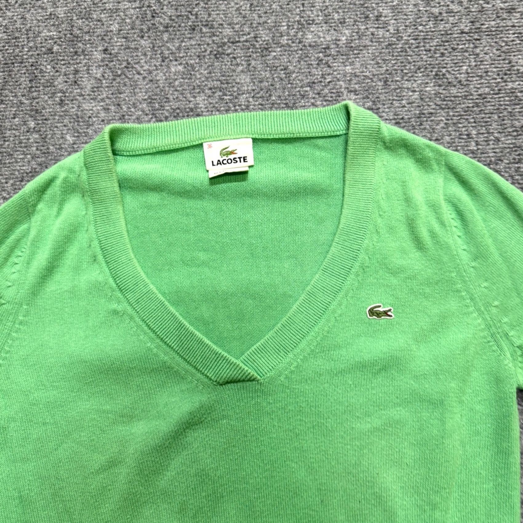 Vintage Lacoste Women's V Neck Sweater Pullover Size M Green Long Sleeve Cotton Pullover, Distressing/Fade (Pre-owned) Green Womens M Size M / US 6-8 / IT 42-44 - 6 Thumbnail