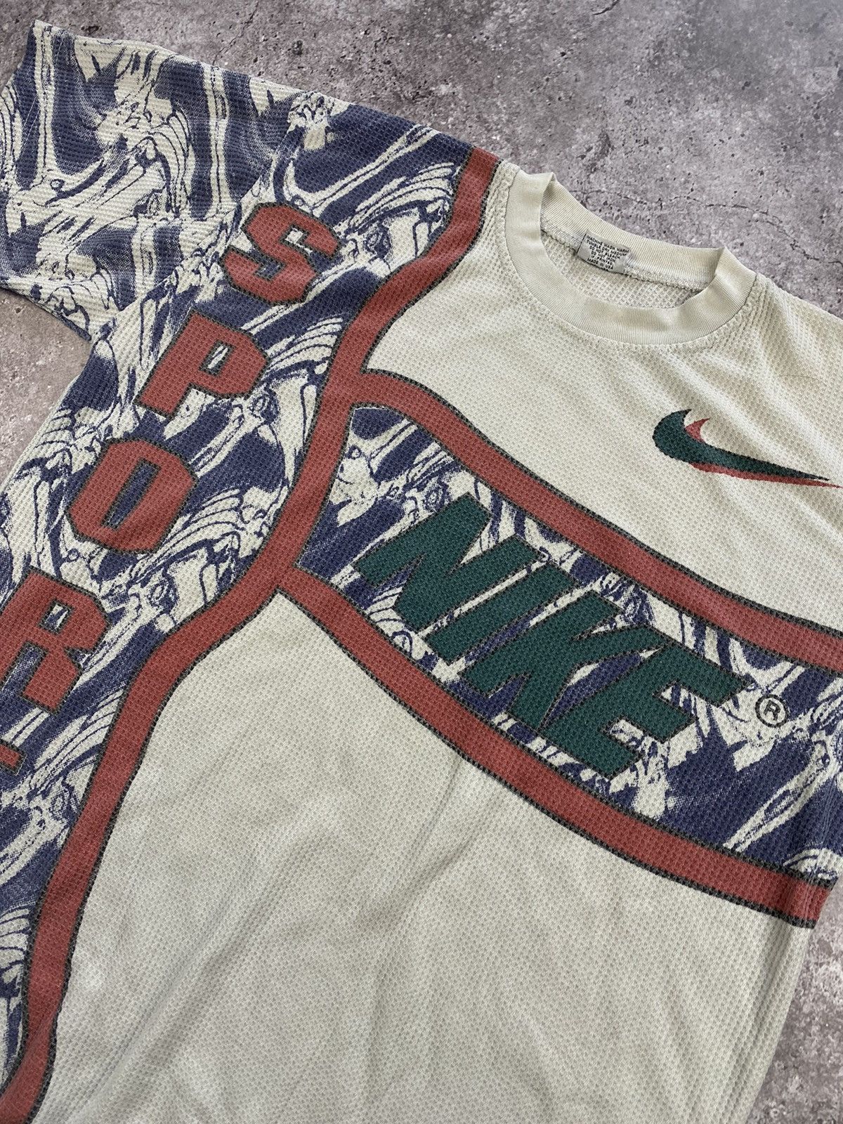 Nike × Vintage Vintage 90’s Nike Multi Logo Over Print T-Shirt Size US L / EU 52-54 / 3 - 3 Thumbnail