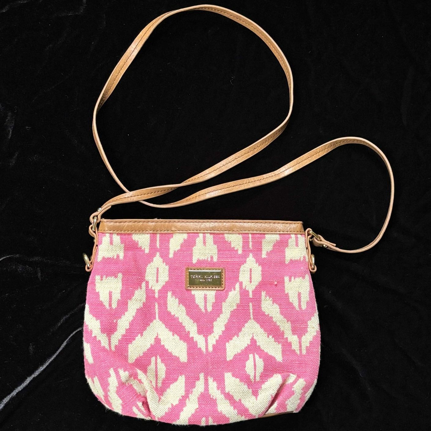 Tommy Hilfiger Pink Tommy Hilfiger Purse Size ONE SIZE - 2 Thumbnail