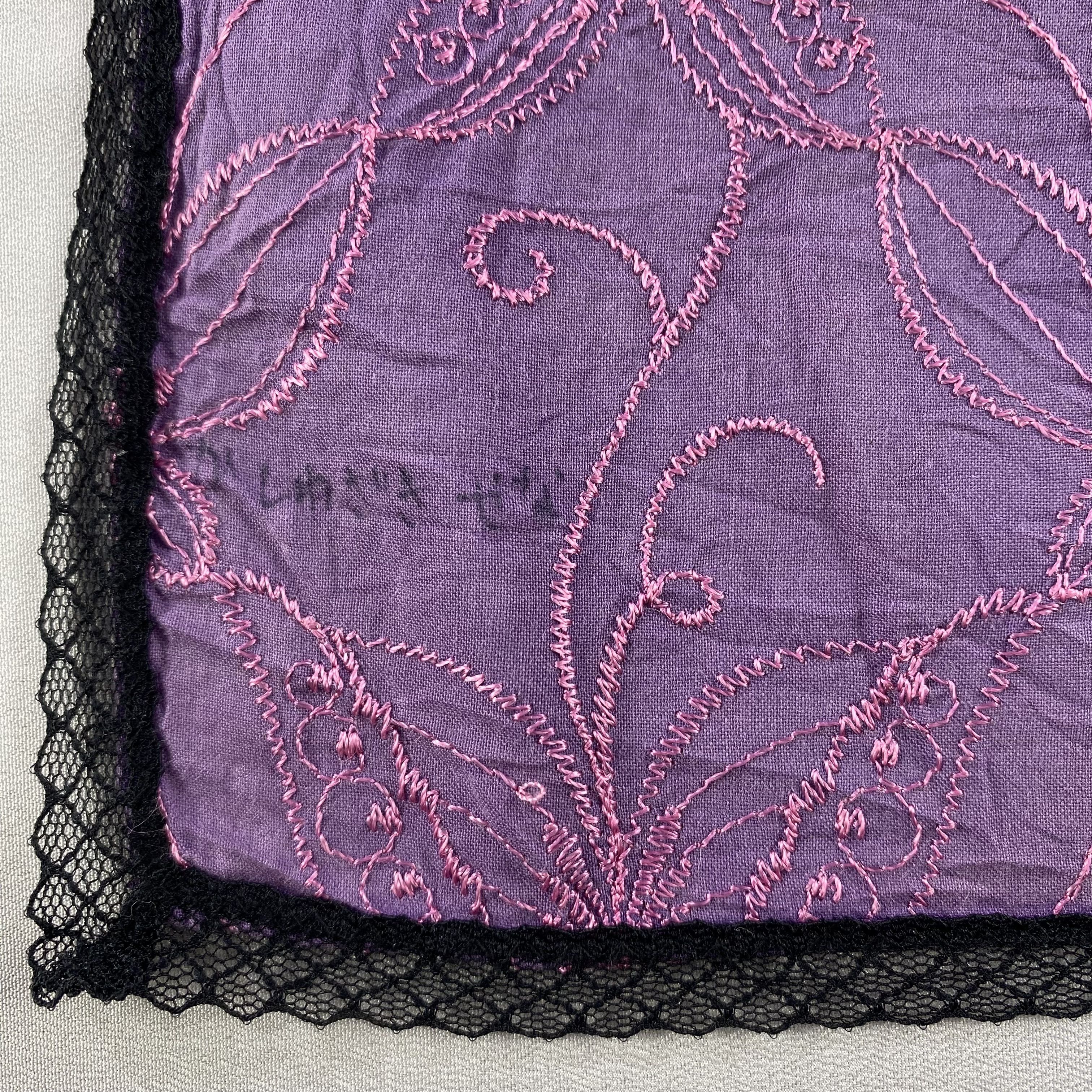 Vintage Anna Sui Bandana/ Handkerchief / Neckerchief Size ONE SIZE - 5 Thumbnail