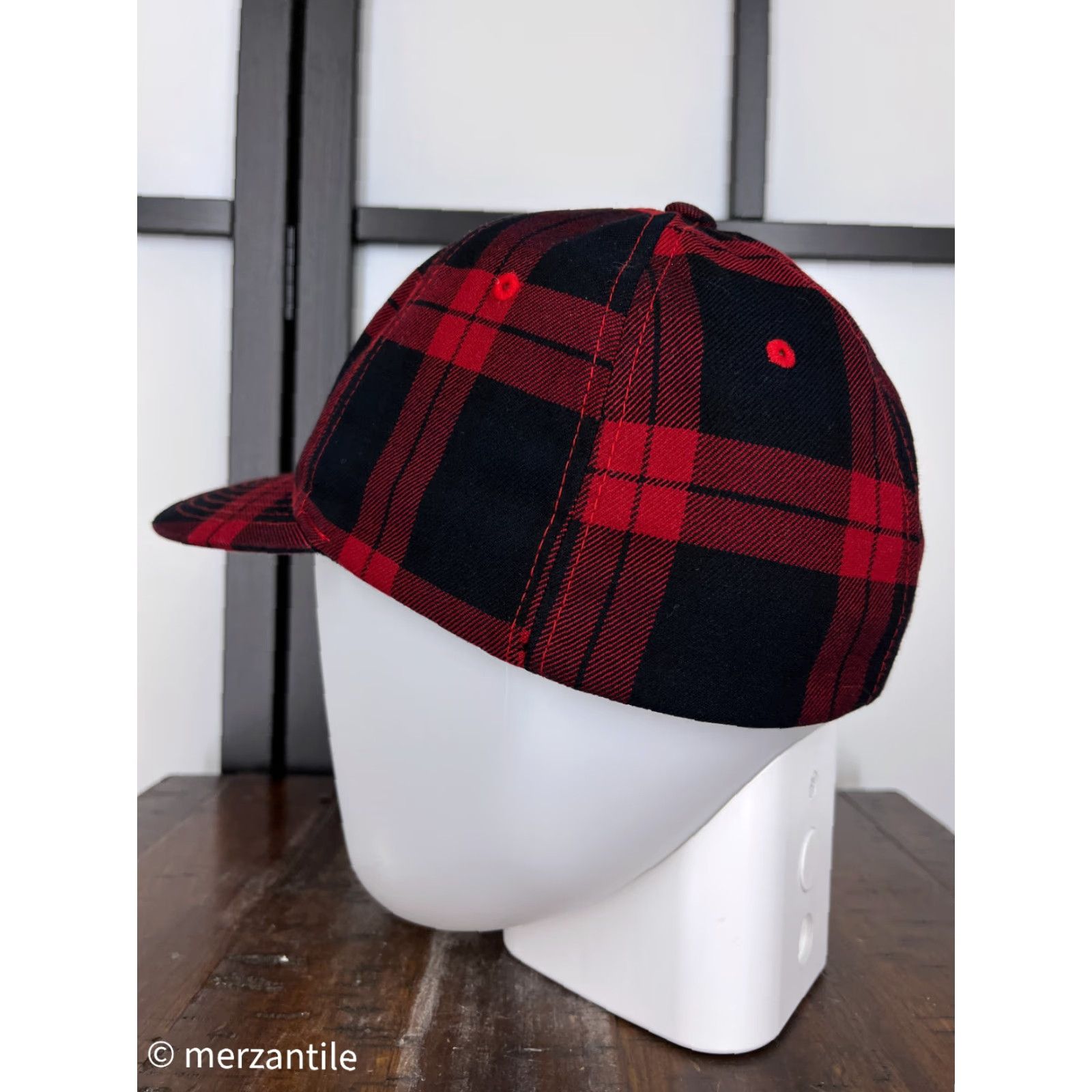 Vintage VINTAGE Porter Barn Wood Hat Cap Fitted Adult Small Red Plaid Embroidered Logo D Size ONE SIZE - 5 Thumbnail