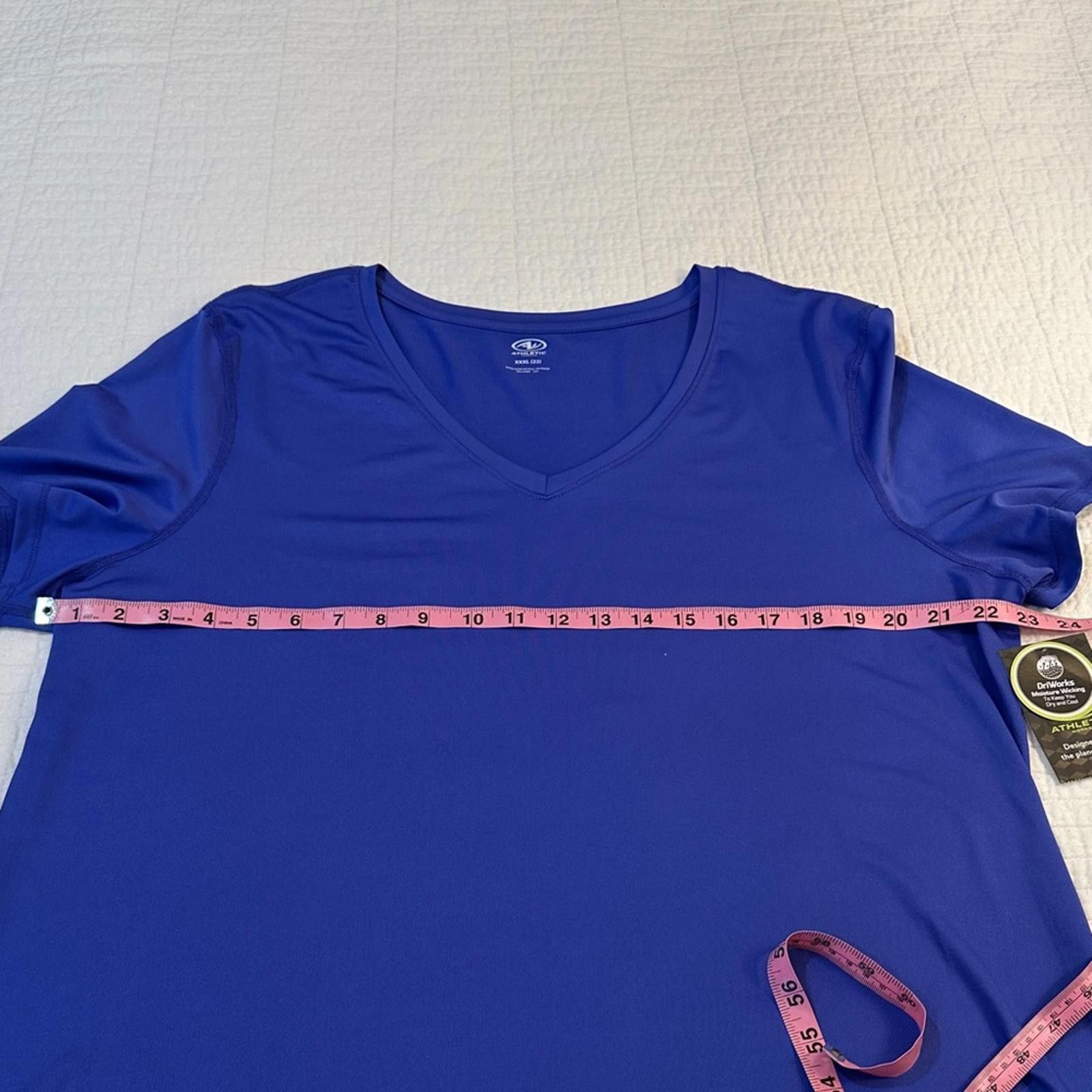 Athletic Works Women's Blue V-Neck Top XXL 22 Blue NWT T Shirt Size XXL / US 16-18 / IT 52-54 - 3 Thumbnail