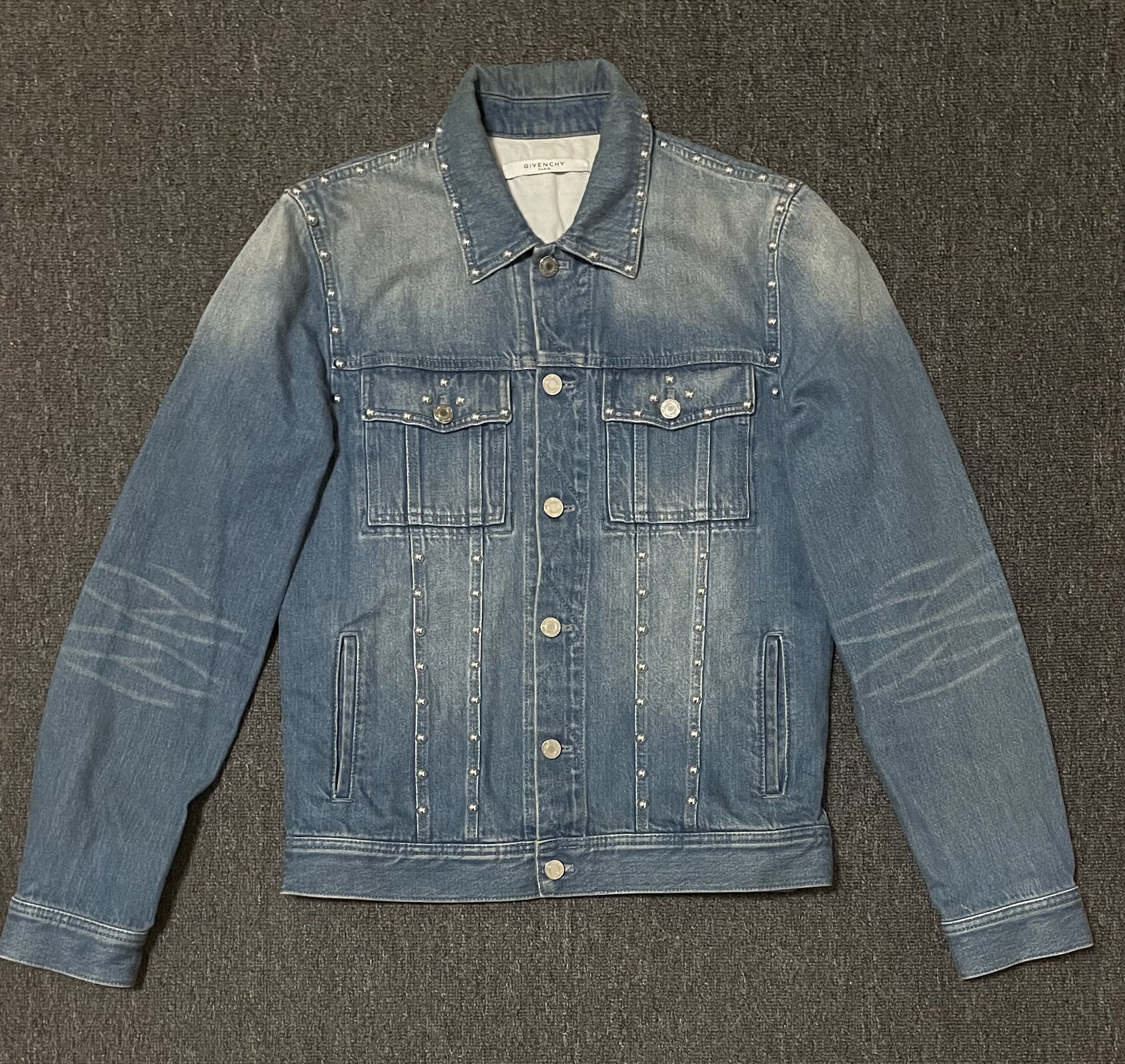 Image of Givenchy Rivet Denim Jacket Size S in Blue, Men's