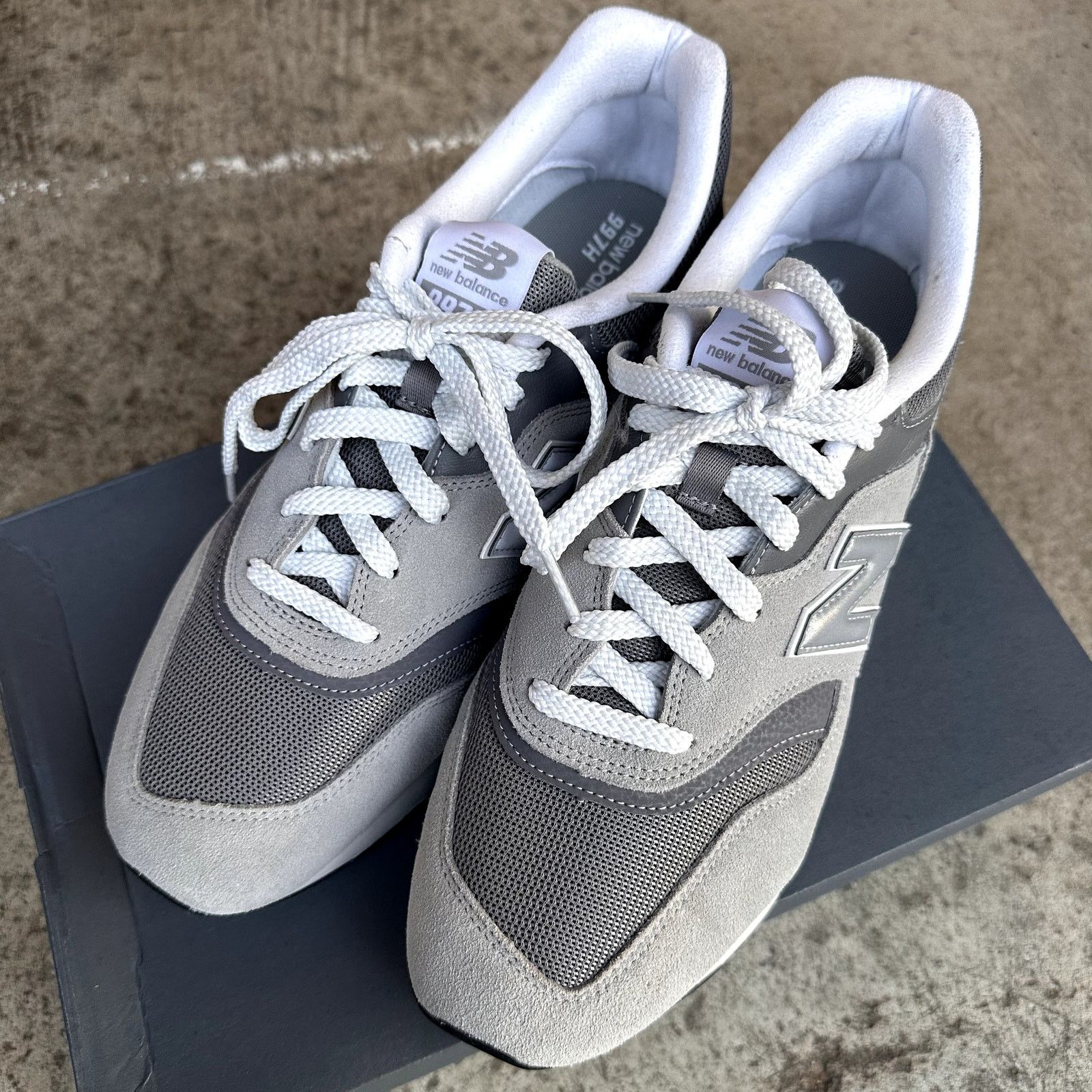 New Balance New Balance 997H Size US 11 / IT 41 - 2 Thumbnail