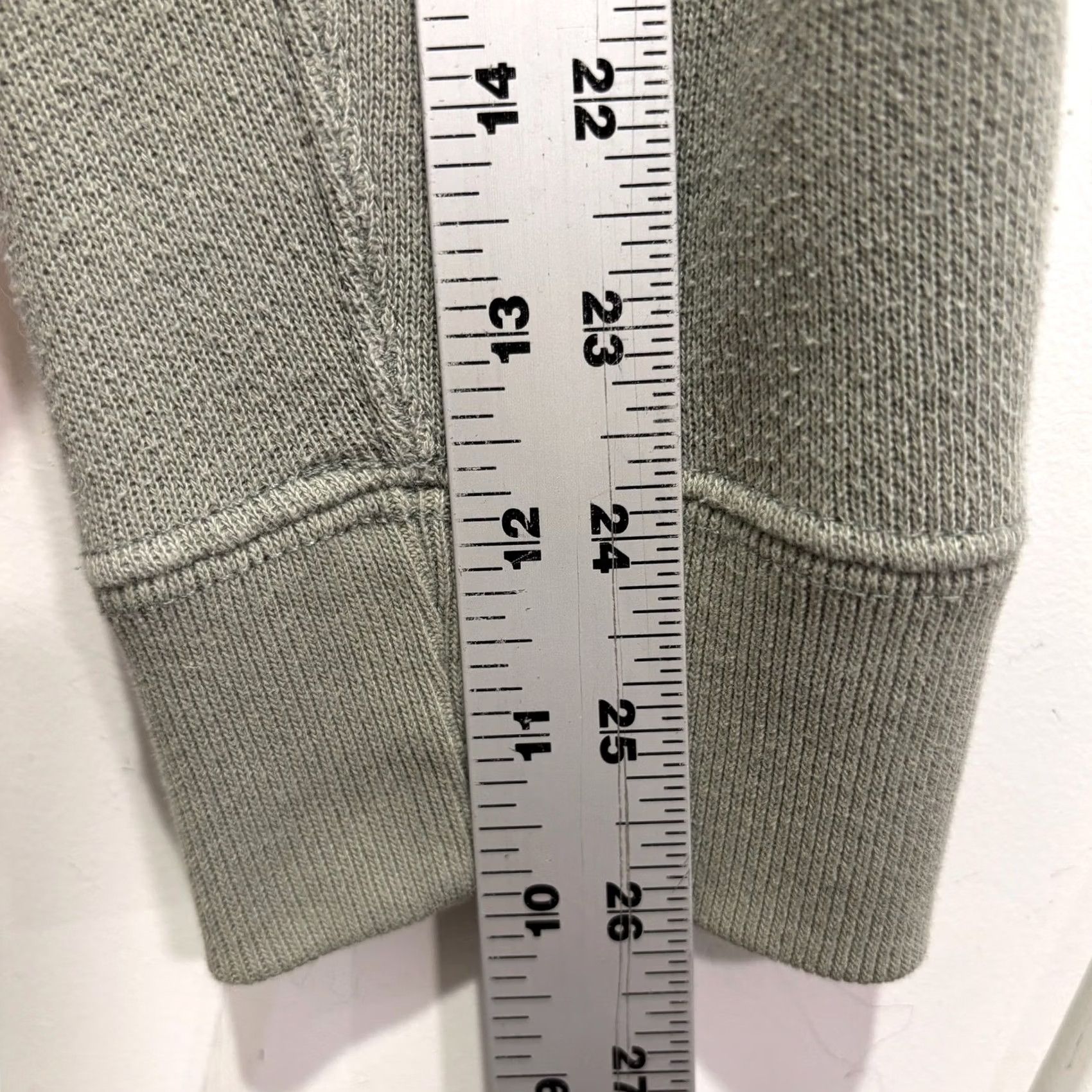 Abercrombie & Fitch Abercrombie & Fitch Mens Hoodie M Sage Green Fleece Embroidered Logo Soft A&F Size US M / EU 48-50 / 2 - 6 Thumbnail