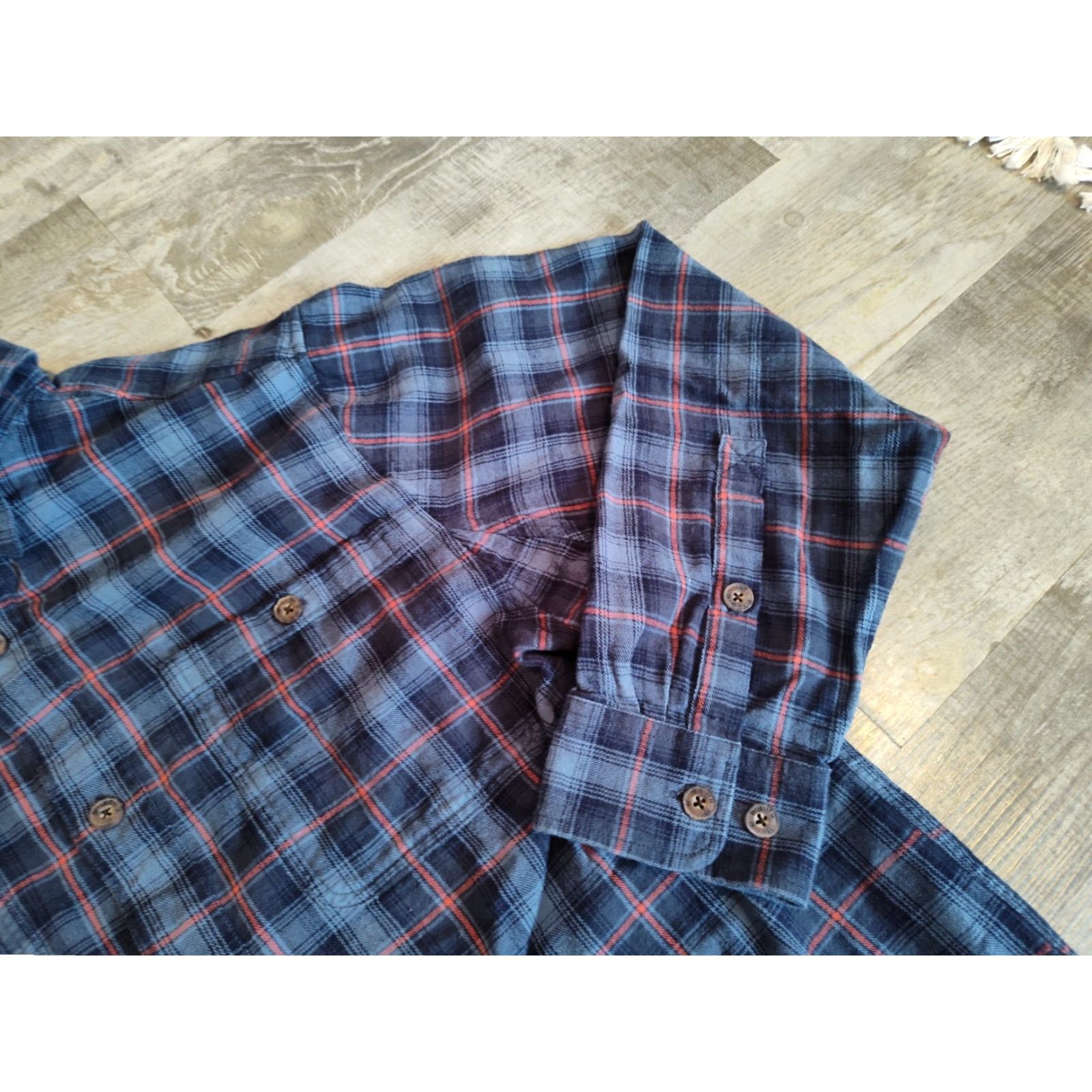 CO Duluth Trading Co Flannel Shirt Men's XL Button-Up Long Sleeve Blue Check Relaxed Fit Outdoor Workwear Size US XL / EU 56 / 4 - 4 Thumbnail