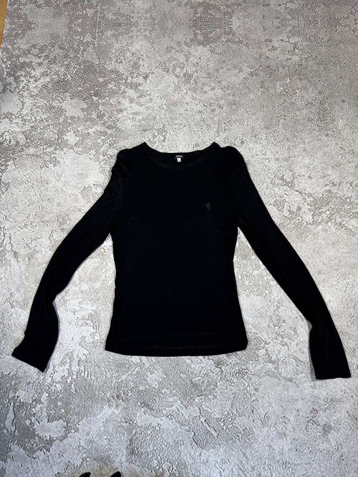 Versace Jeans Couture Versace Jeans Couture Small logo Long sleeve Womans size M Size M / US 6-8 / IT 42-44 - 1 Thumbnail