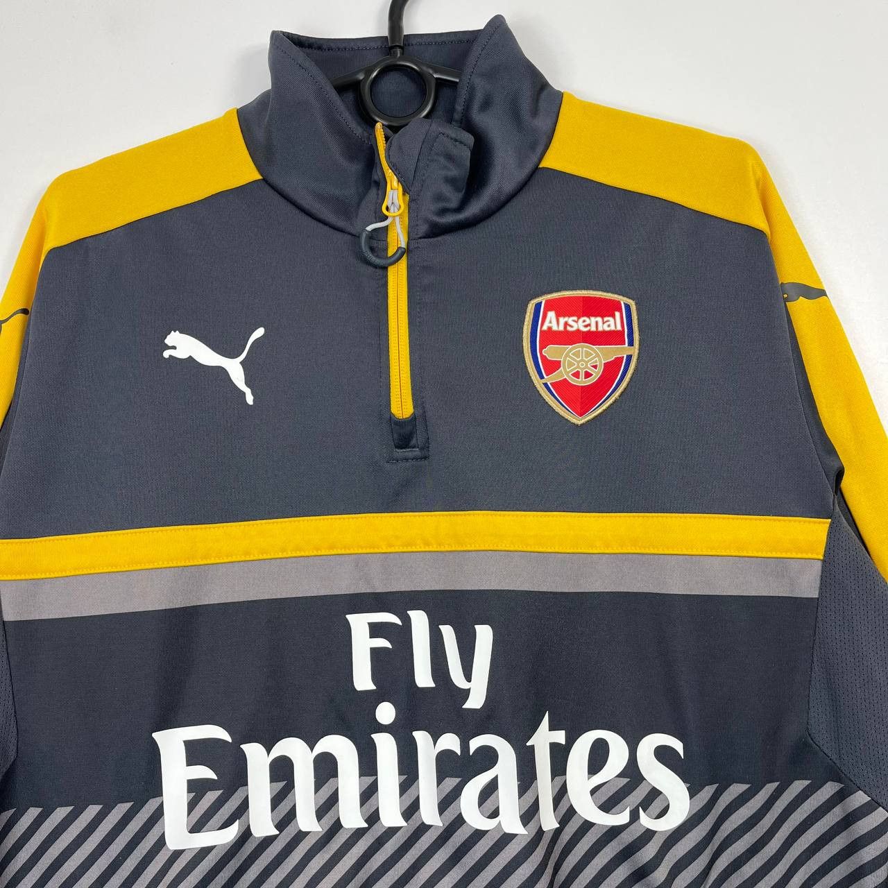 Puma ARSENAL 2016 2017 TRAINING JACKET FOOTBALL PUMA MENS SIZE M Size US M / EU 48-50 / 2 - 2 Thumbnail