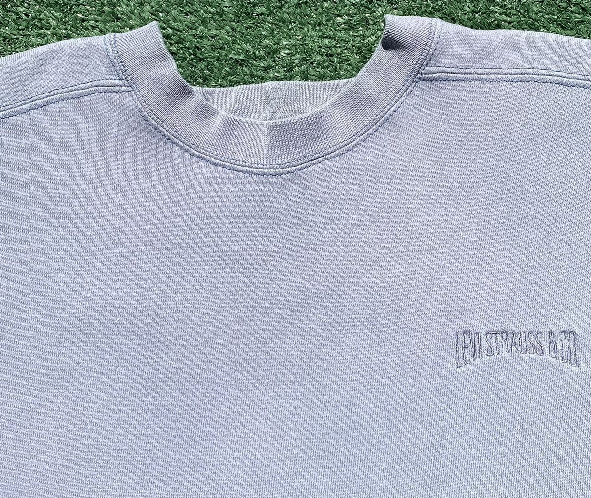 Levi's Vintage 80’s Levis Embroidered Lavender Sweatshirt Men’s Lrg Size US L / EU 52-54 / 3 - 3 Thumbnail