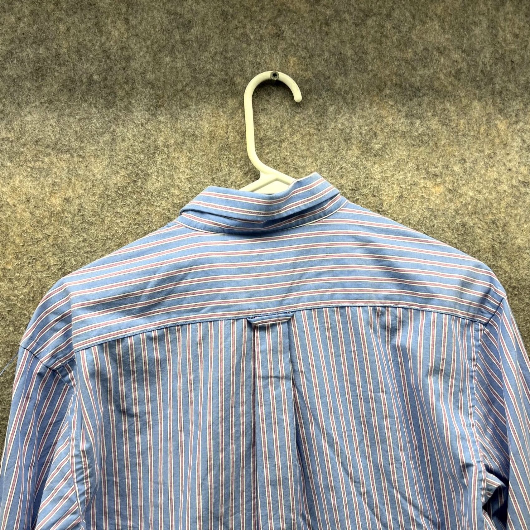 Izod VINTAGE Izod Shirt Men Small Blue Casual Button Down Striped Premium Essentials - IZOD Button-Up/Collar-Down/All Seasons/Men/Blue/Striped/Small Size US S / EU 44-46 / 1 - 2 Thumbnail