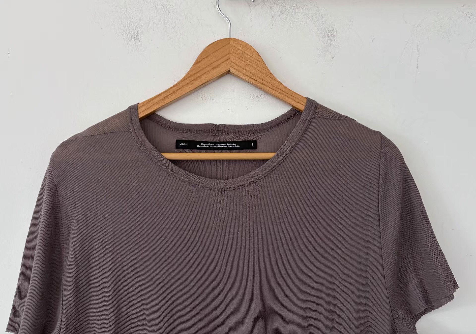 Julius Julius 24SS Men's Grey-Brown Drooping Loop Hem T-shirt Ｑ21 Size US M / EU 48-50 / 2 - 6 Thumbnail