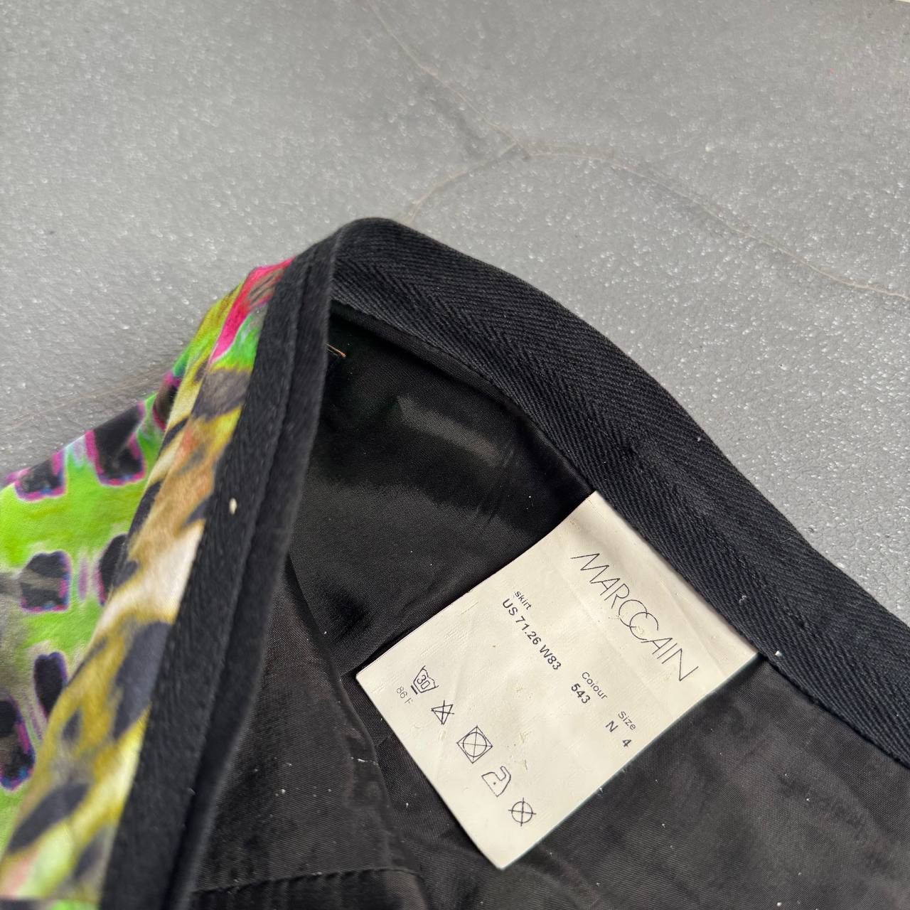Japanese Brand Marc Cain 2000's Leopard Printed Pleated Skirt Size 32" / US 10 / IT 46 - 7 Thumbnail