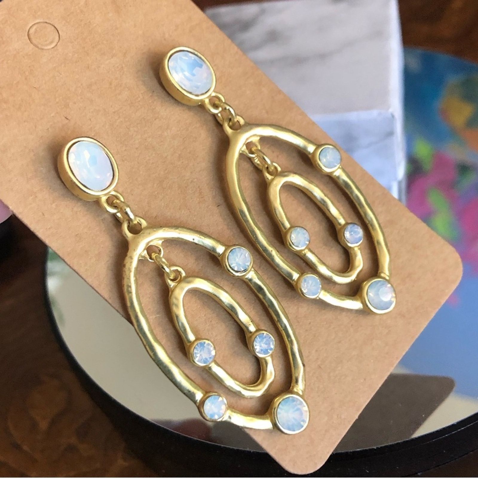 Vintage Vintage simulated opal gold tone dangle earrings Size ONE SIZE - 2 Thumbnail