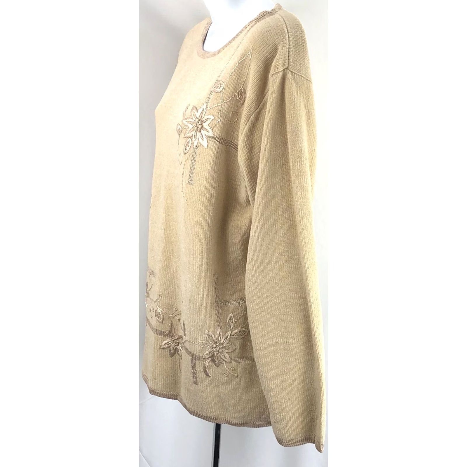 Vintage VINTAGE Jenny Chenille Knit Sweater Raglan Long Sleeve Beaded Embroidered Beige 90s Cottage Womens L Size L / US 10 / IT 46 - 2 Thumbnail
