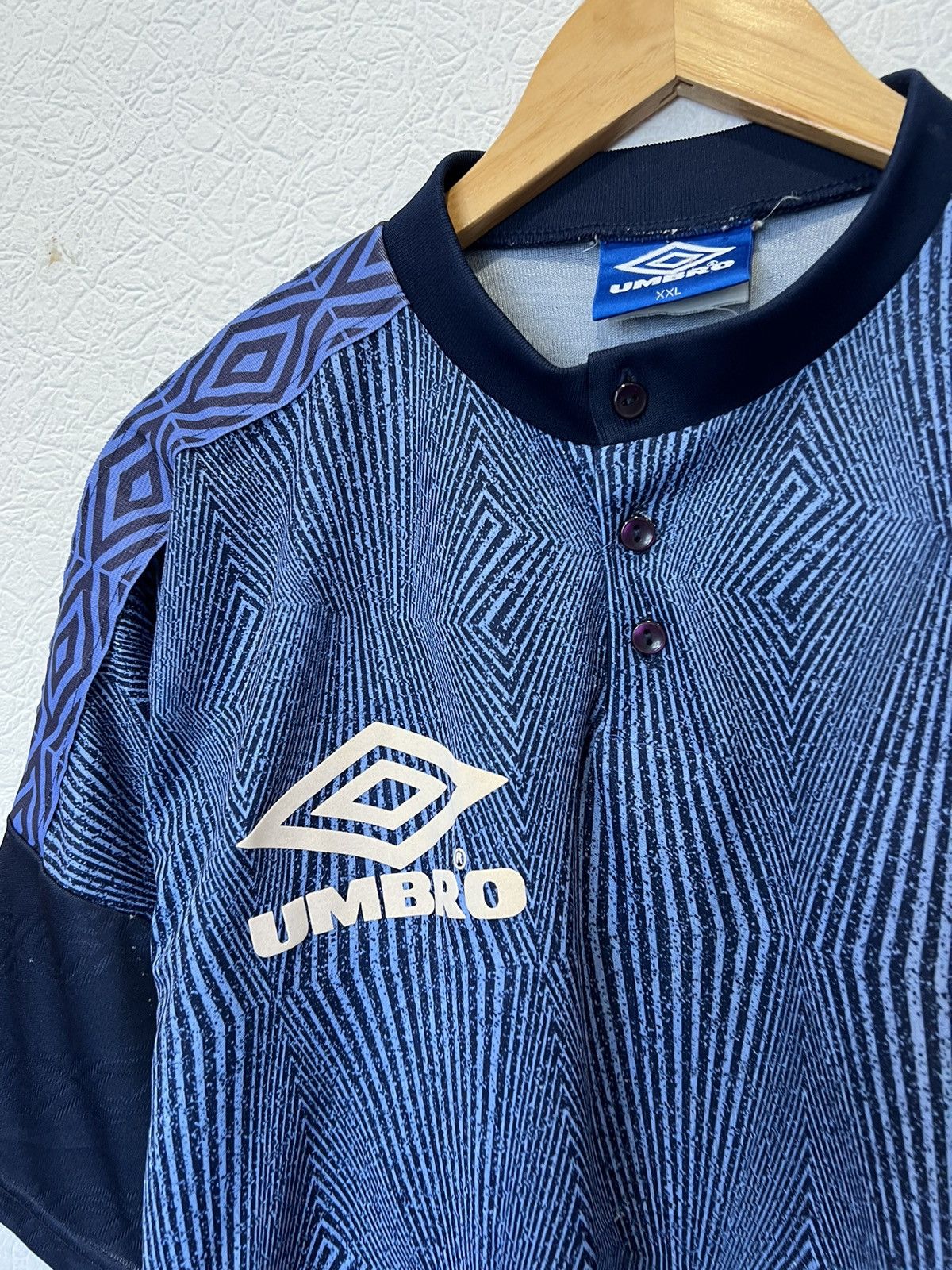 Umbro Vintage Umbro Monogram Crewneck T-shirt Size US XXL / EU 58 / 5 - 2 Thumbnail