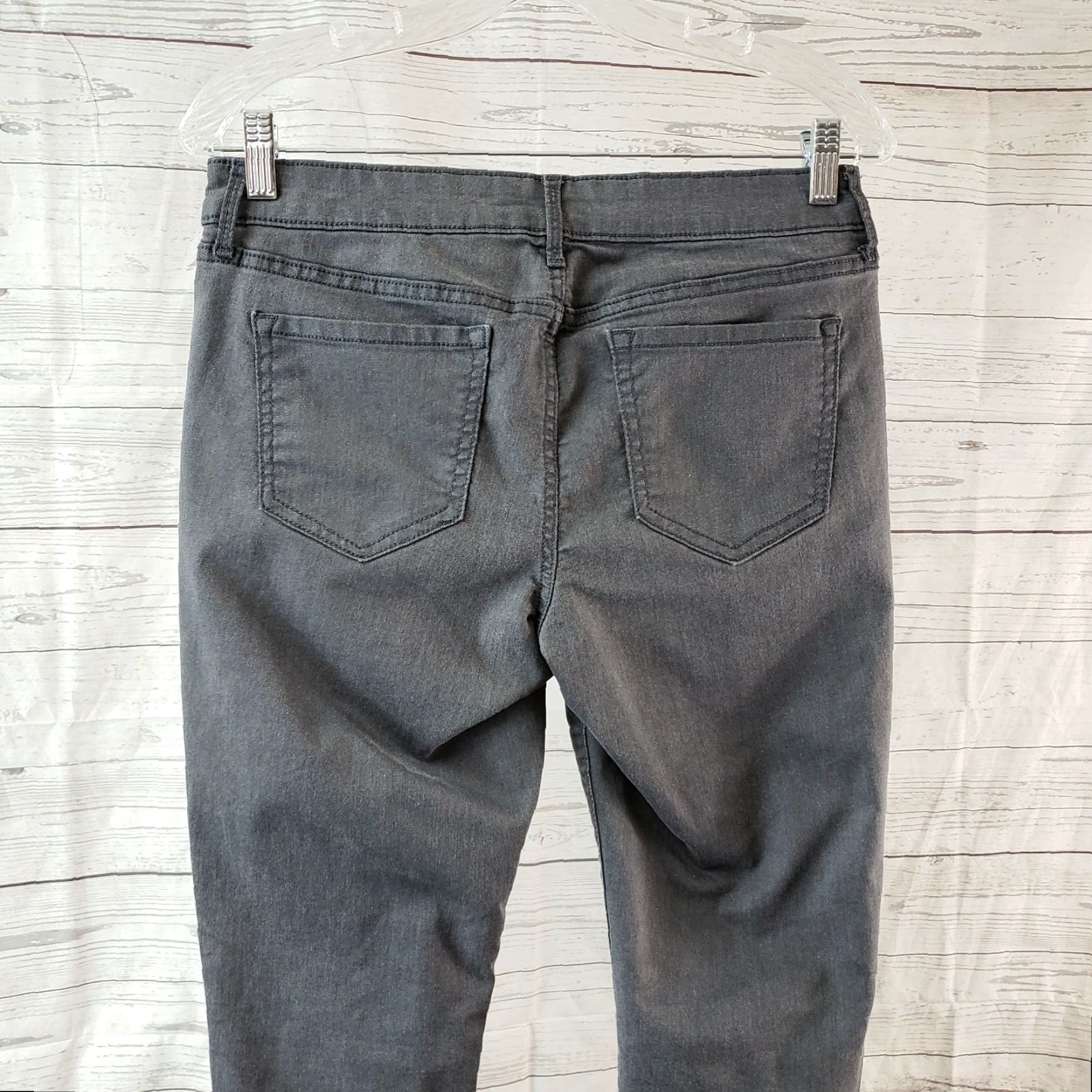 Old Navy Old Navy Womens Rockstar Skinny Jeans Sz 10 Gray Sparkly Mid Rise Size 32" / US 10 / IT 46 - 4 Thumbnail