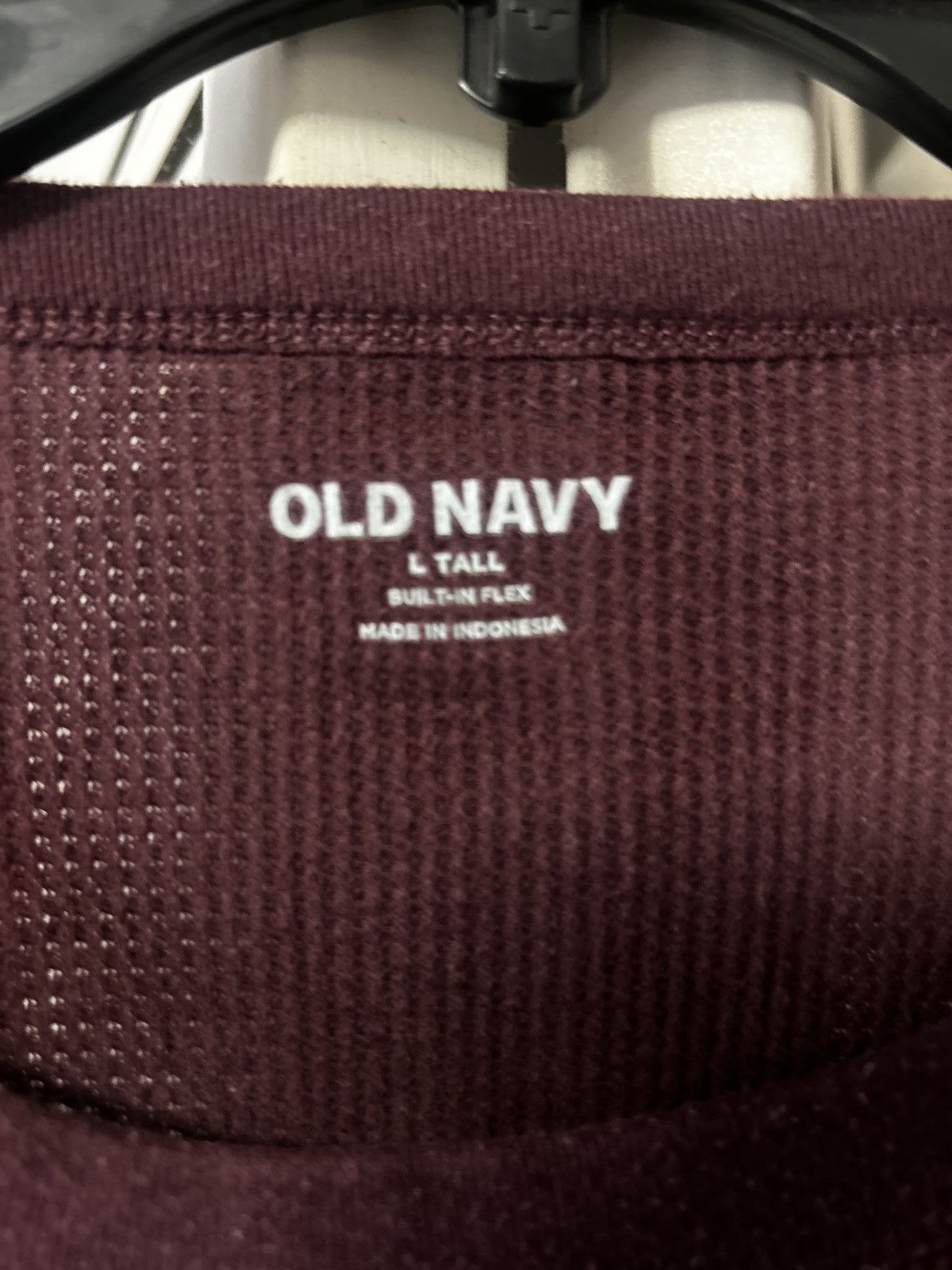 Old Navy BURGUNDY OLD NAVY THERMAL Size US M / EU 48-50 / 2 - 2 Thumbnail