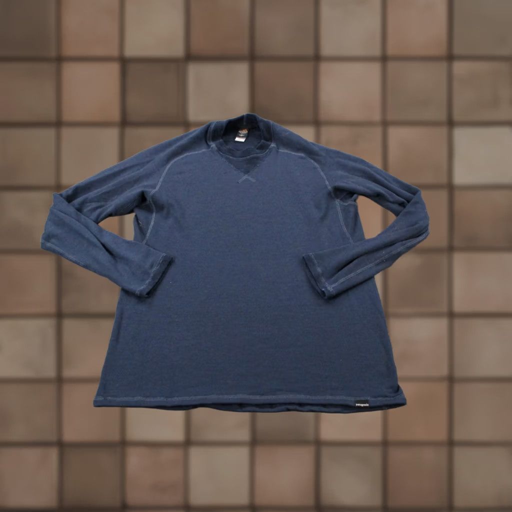 Patagonia VINTAGE Patagonia Shirt Mens L Blue Wool Performance Base Layer Stretch USA Made Size US L / EU 52-54 / 3 - 1 Thumbnail