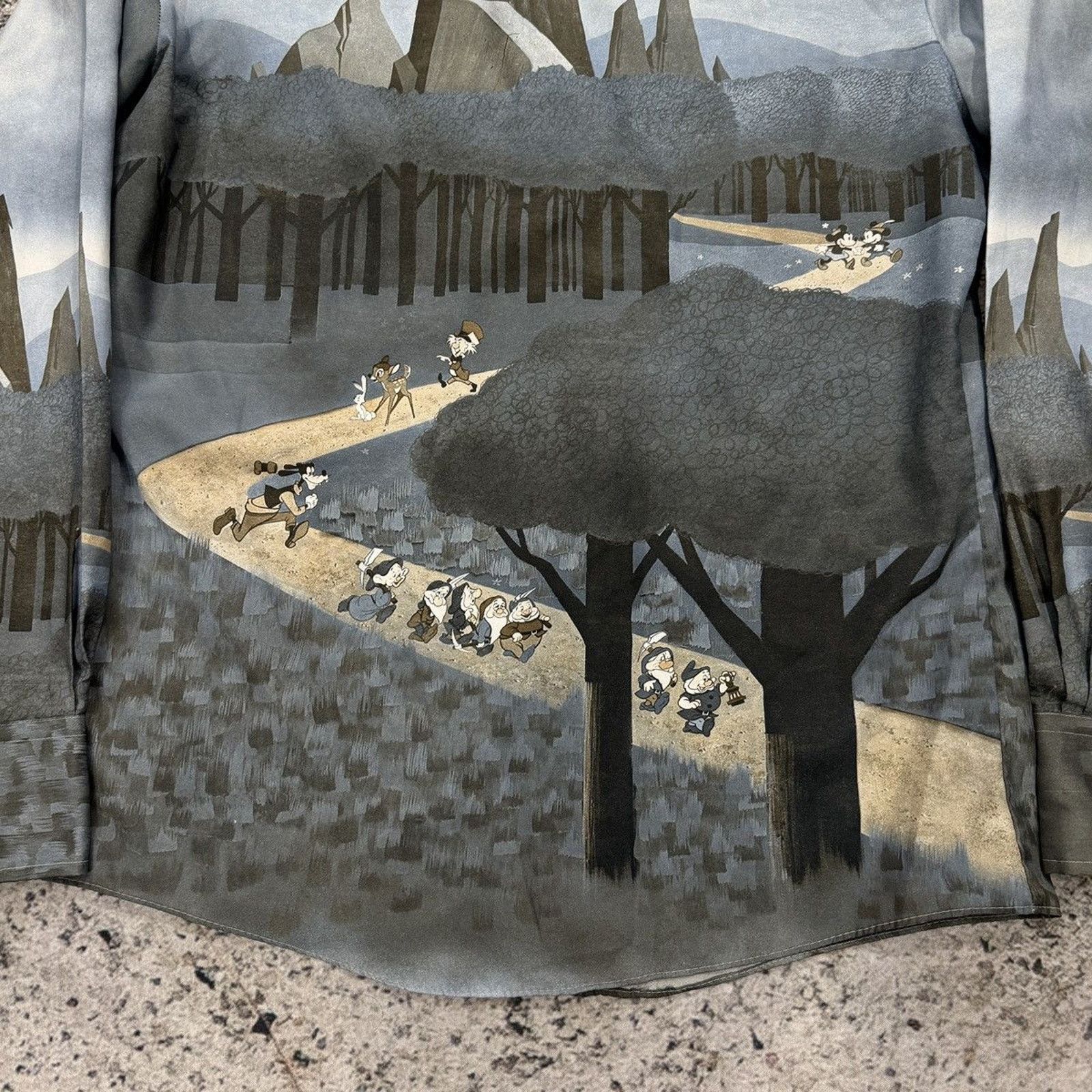 Vintage Vintage 70s Kennington Disney Shirt Castle Print Size US M / EU 48-50 / 2 - 3 Thumbnail