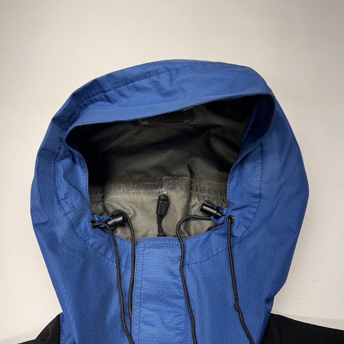 The North Face × Vintage VTG The North Face Jacket Blue Gore-Tex Mountain Blue Zip Size US M / EU 48-50 / 2 - 5 Thumbnail