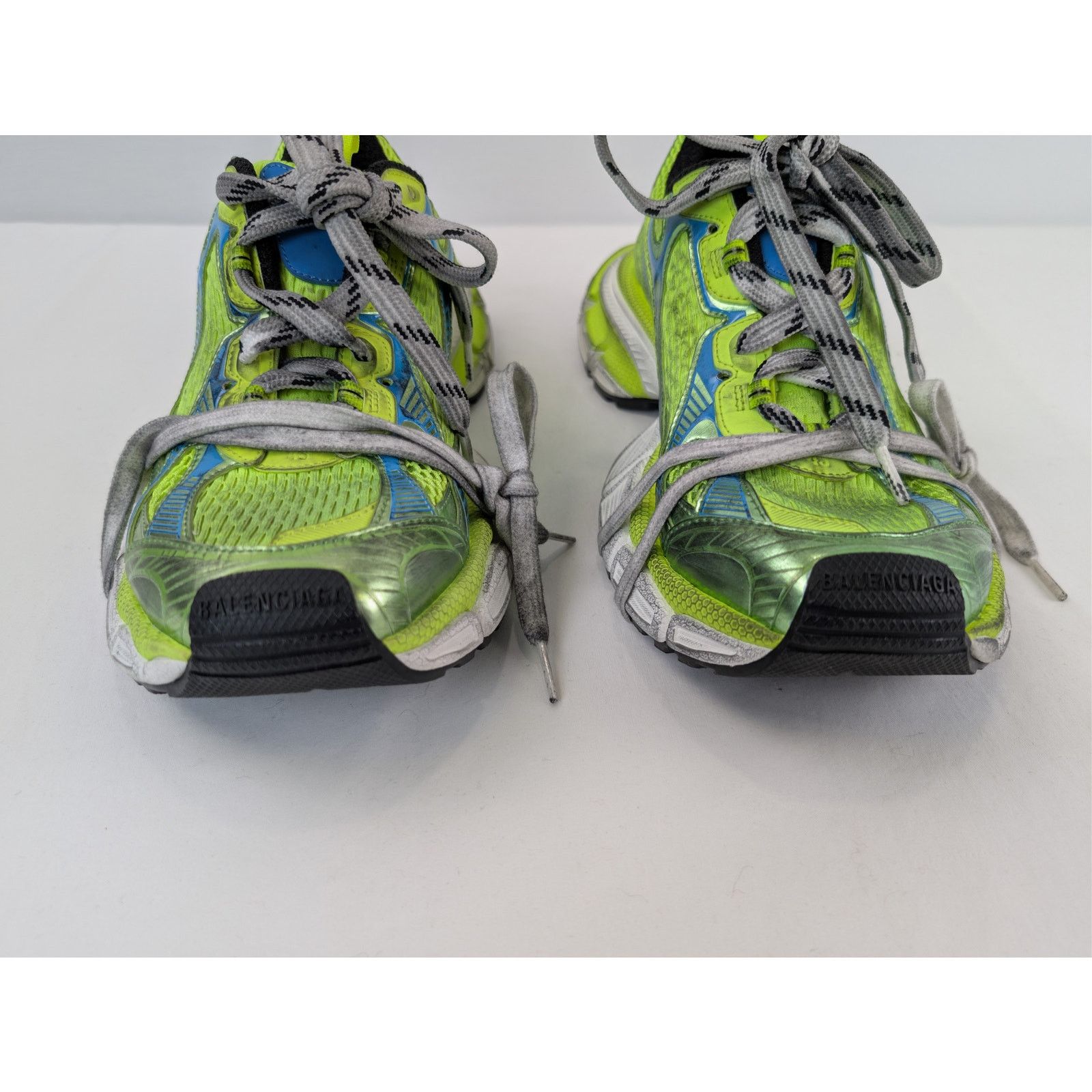 Balenciaga o1rshd1 3XL Low-Top Sneakers in Fluo Yellow / Blue Size US 12 / EU 45 - 10 Thumbnail