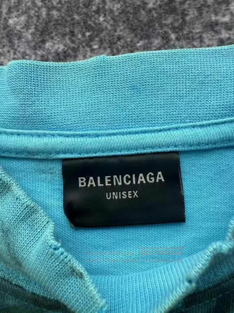 Balenciaga Balenciaga Distressed Short Sleeve Size US S / EU 44-46 / 1 - 3 Thumbnail