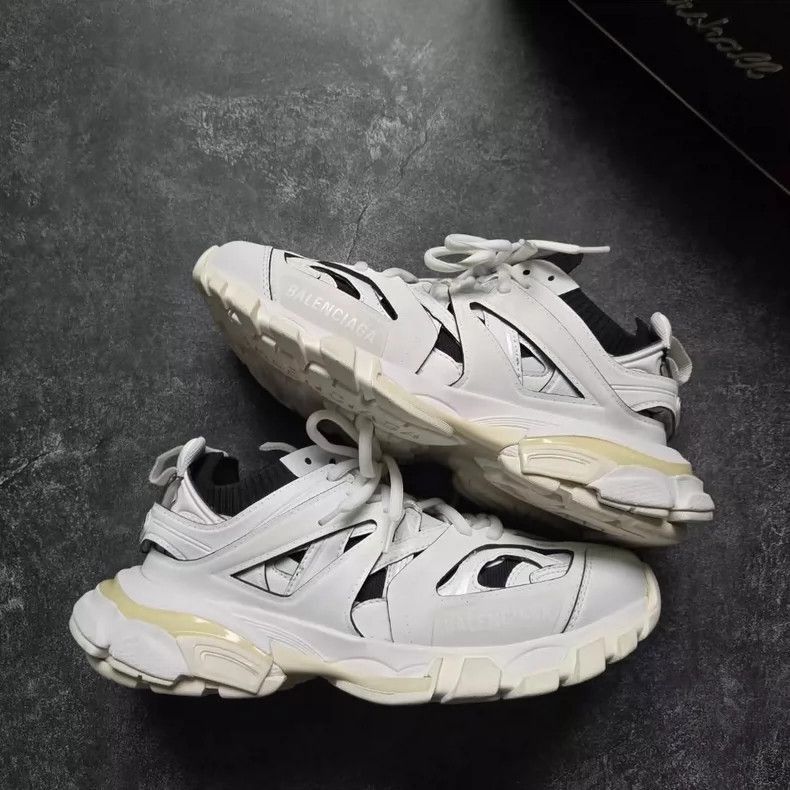 Balenciaga BALENCIAGA TRACK Black and White Sneakers-2505 Size US 6 / EU 39 - 2 Thumbnail