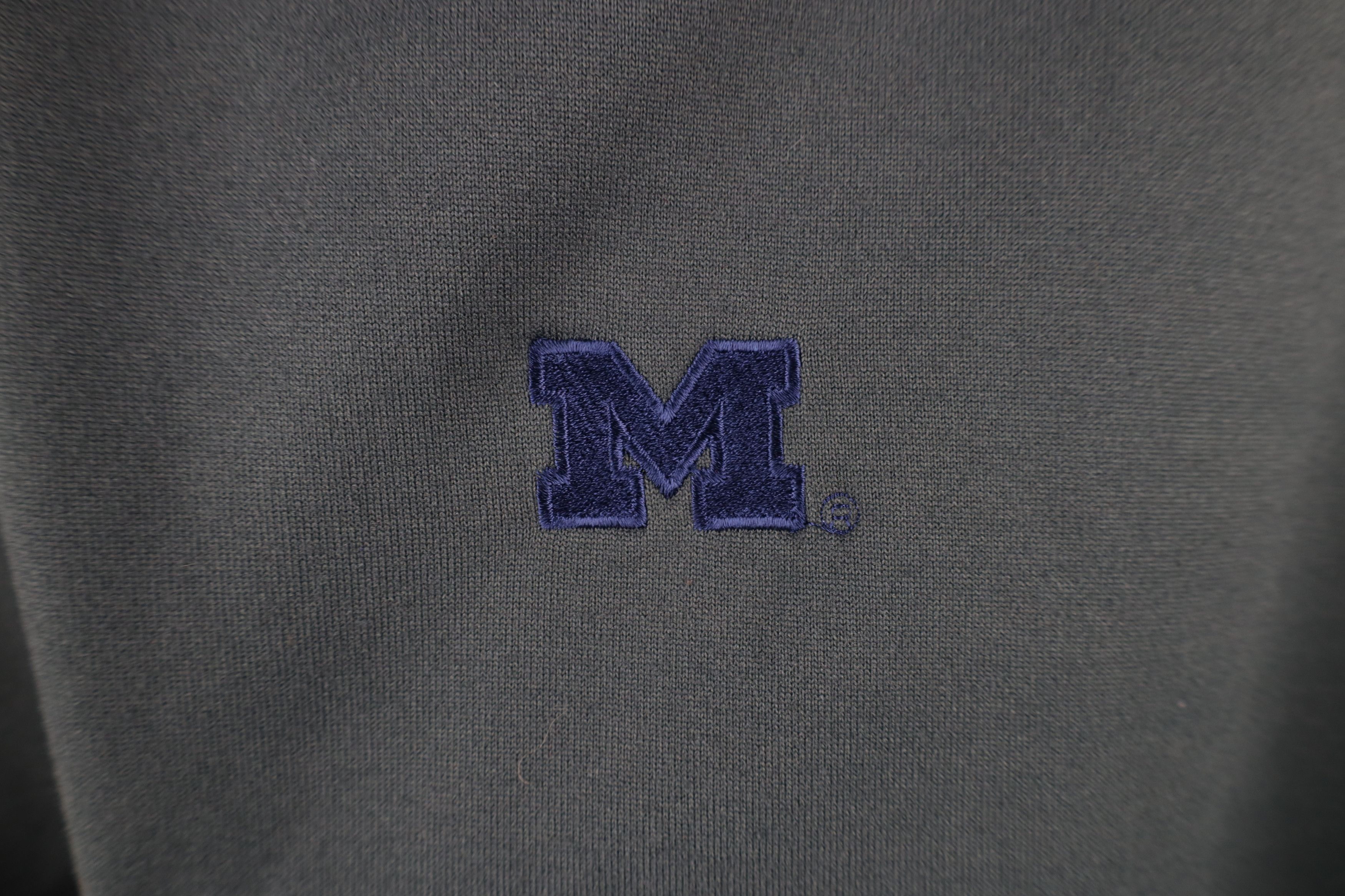 Vintage Vintage 90s Block M University of Michigan Hoodie Sweatshirt Size US M / EU 48-50 / 2 - 7 Thumbnail