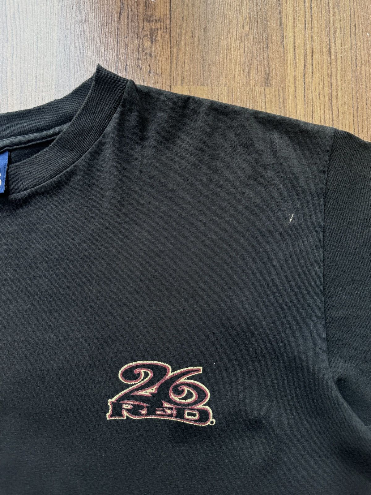 Hook-Ups 23.5x31 90s 26 RED skateboards OG logo old skater tee y2k Size US XL / EU 56 / 4 - 5 Thumbnail