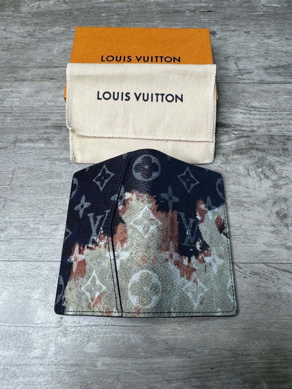 Louis Vuitton Louis Vuitton Pocket Organizer Size ONE SIZE - 3 Thumbnail
