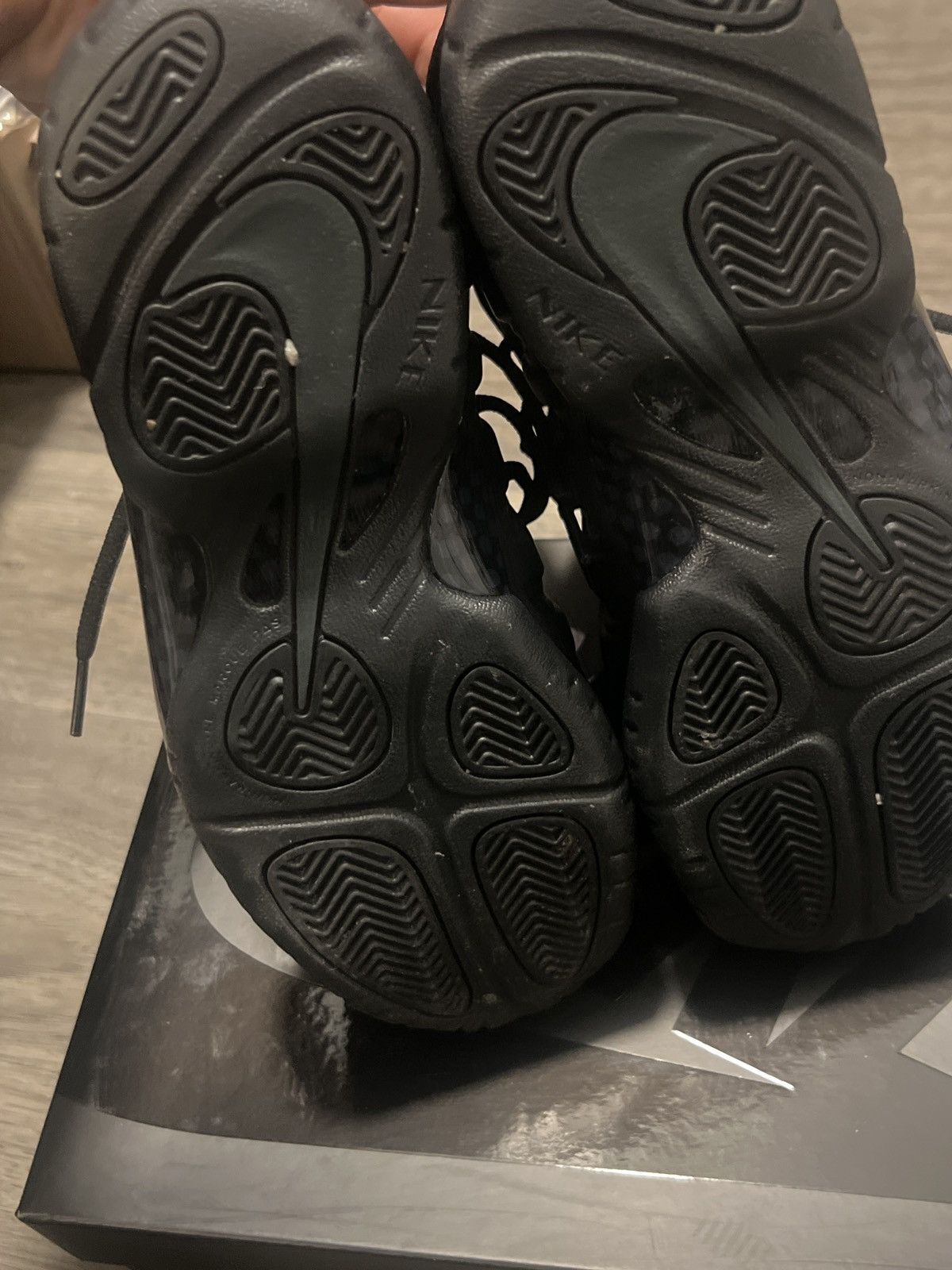 Nike Foamposite triple black 2024 Size US 7 / EU 40 - 5 Thumbnail