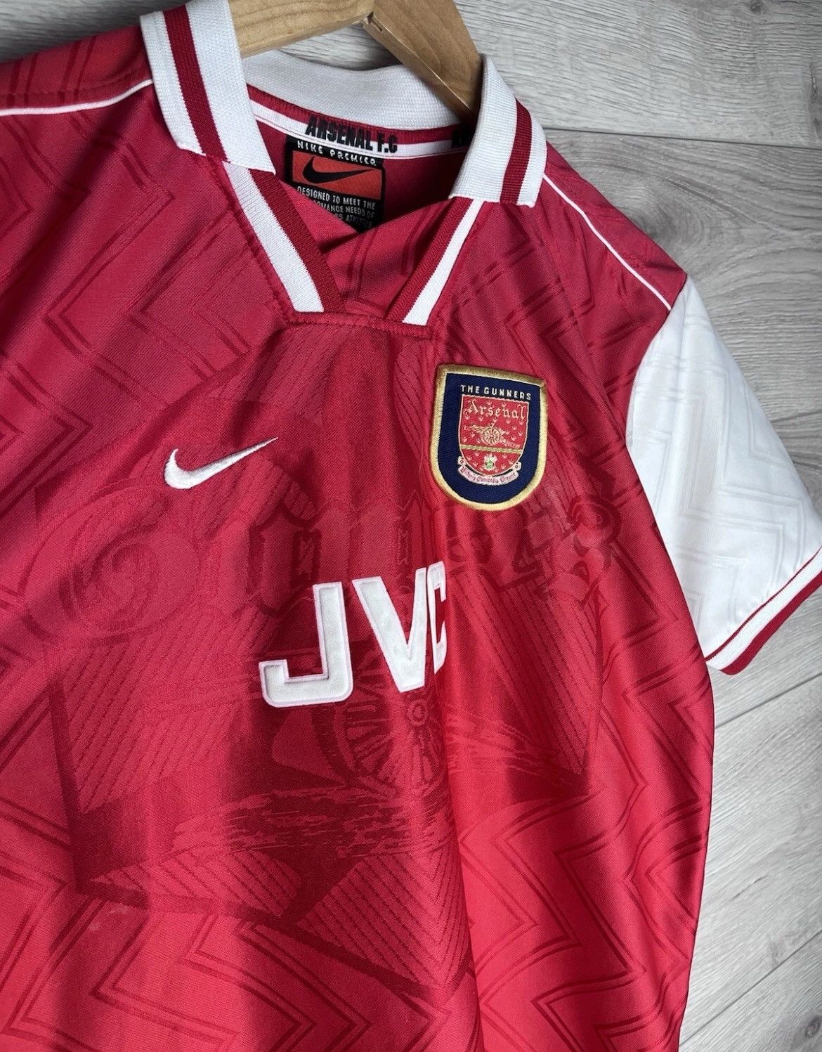 Nike Vintage soccer jersey Nike Premier Arsenal #8 Boyle Size US S / EU 44-46 / 1 - 6 Thumbnail