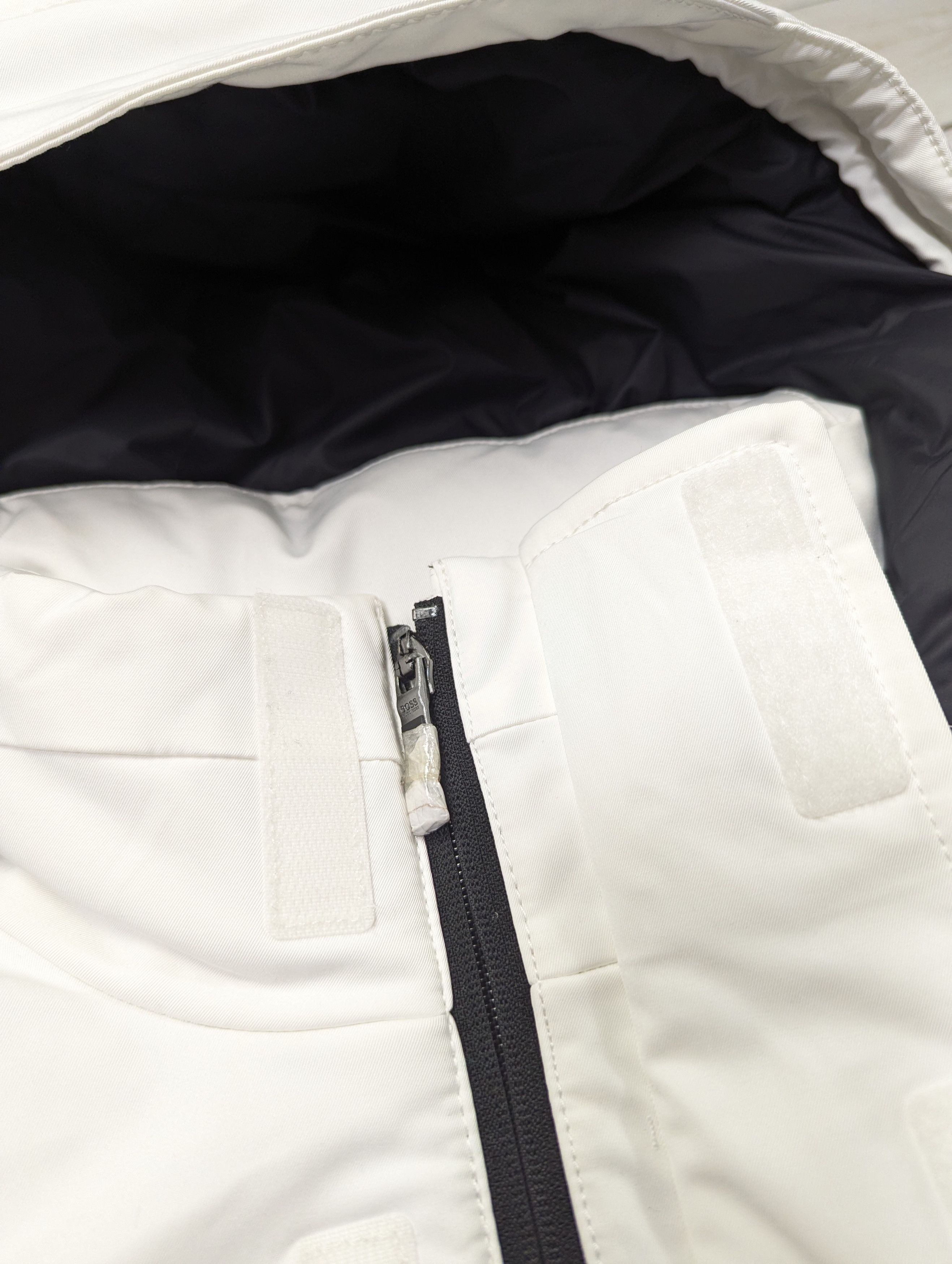 Hugo Boss Hugo Boss Formula E Team Porsche Tag Heuer puffer jacket Size US S / EU 44-46 / 1 - 11 Thumbnail
