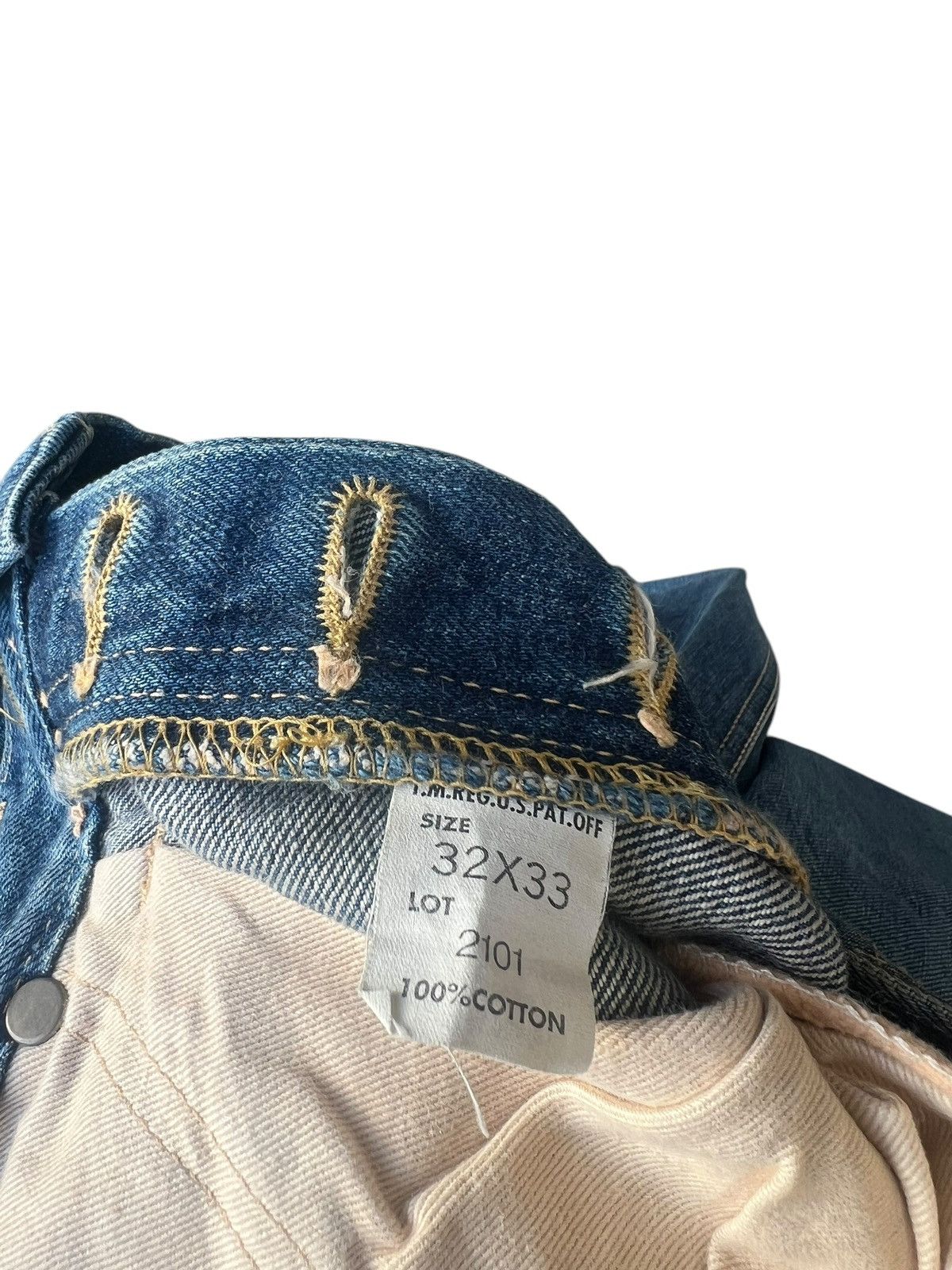 Lee Vintage 90s Lee Union Made Denim Lot 2101 WW2 Selvedge Jeans Size US 32 / EU 48 - 22 Thumbnail