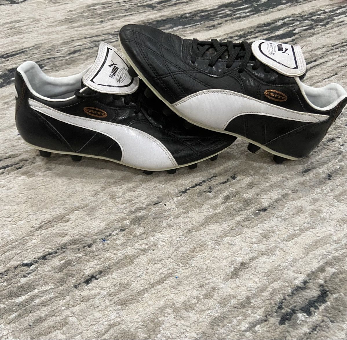 Puma classico football boots clearance