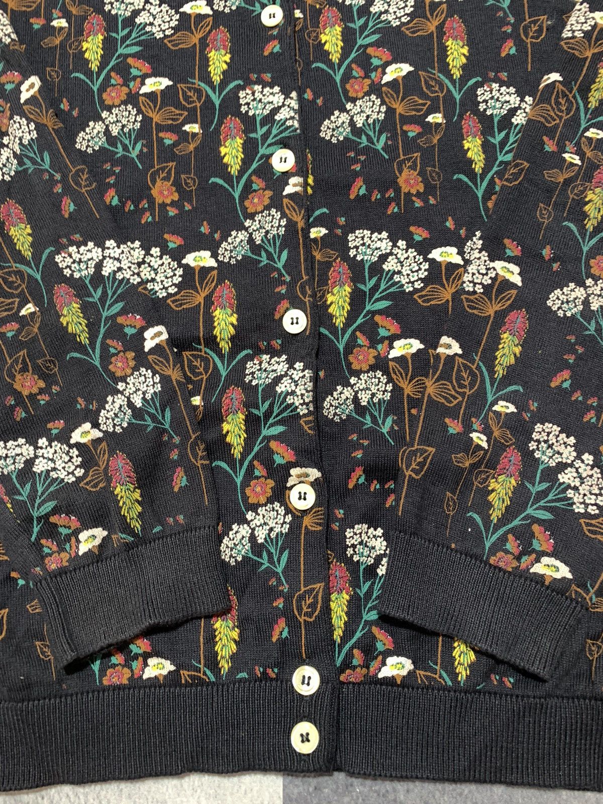 Barbour × Vintage Vintage Y2K Barbour button ups flowers cardigan size XXL Size XXL / US 16-18 / IT 52-54 - 4 Thumbnail