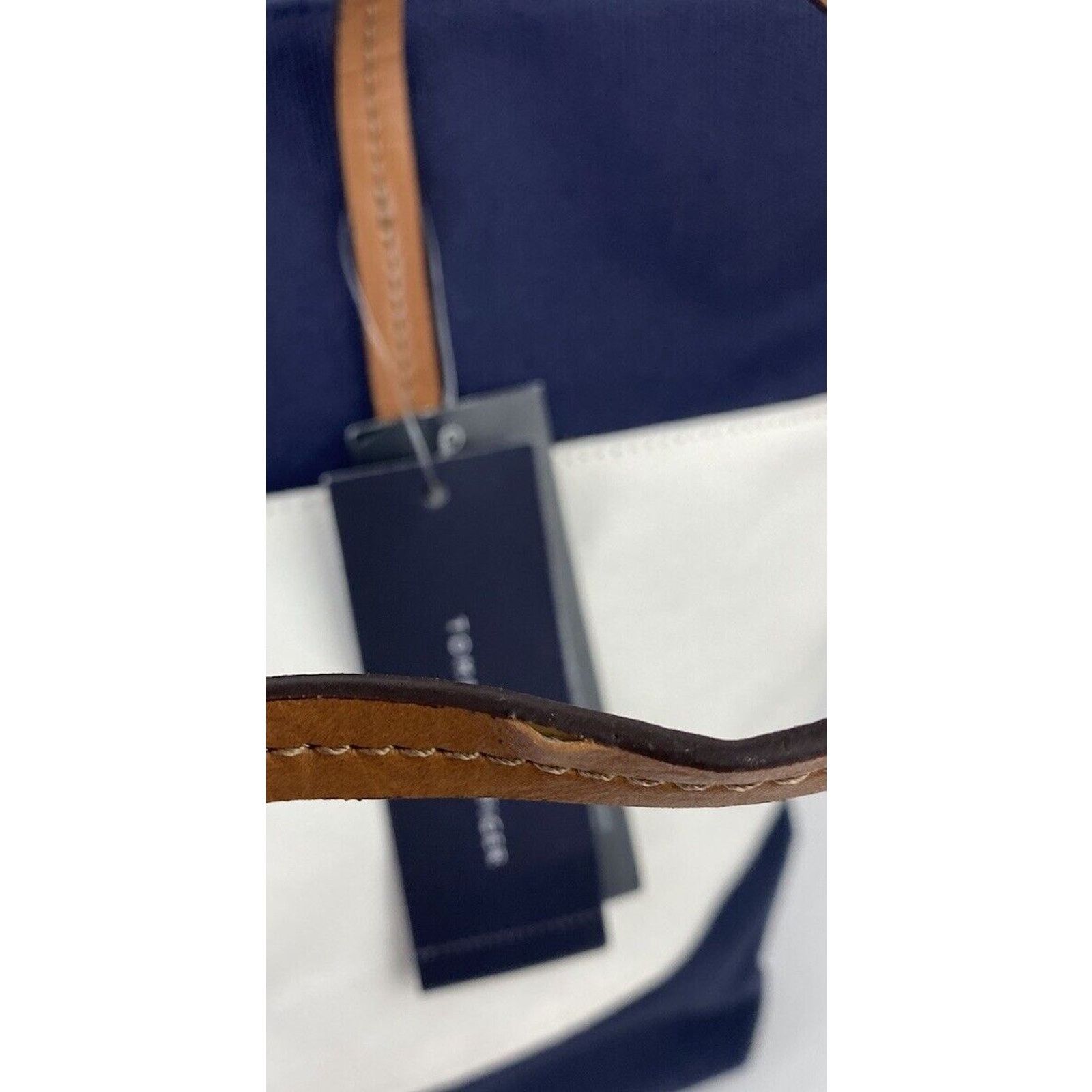 Tommy Hilfiger NWT Tommy Hilfiger Striped Canvas Tote Bag Handbag Purse Size ONE SIZE - 10 Thumbnail