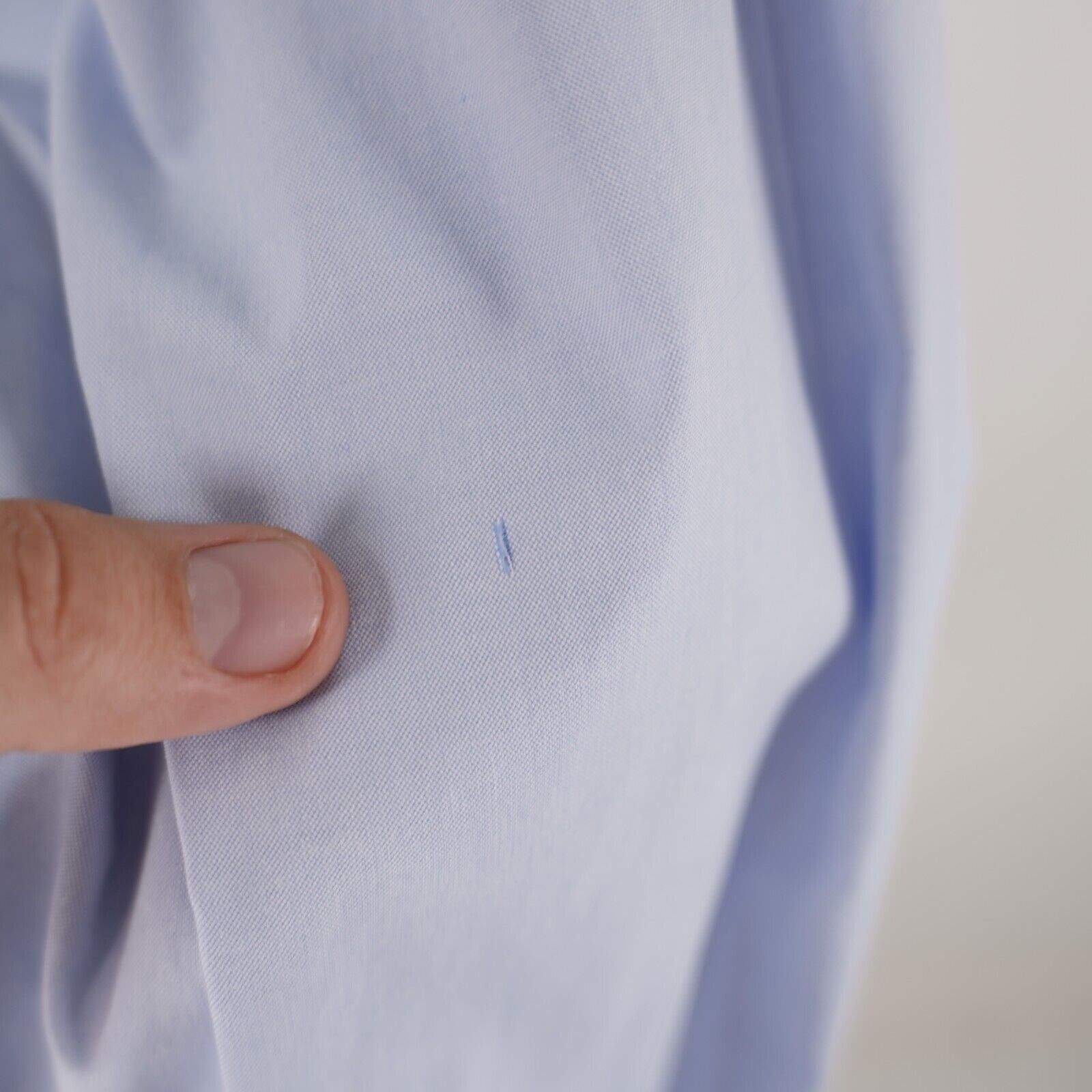 Paul Fredrick DAMAGED Paul Fredrick Blue Non Iron 17 / 37 Button Down Two Size US XL / EU 56 / 4 - 8 Thumbnail