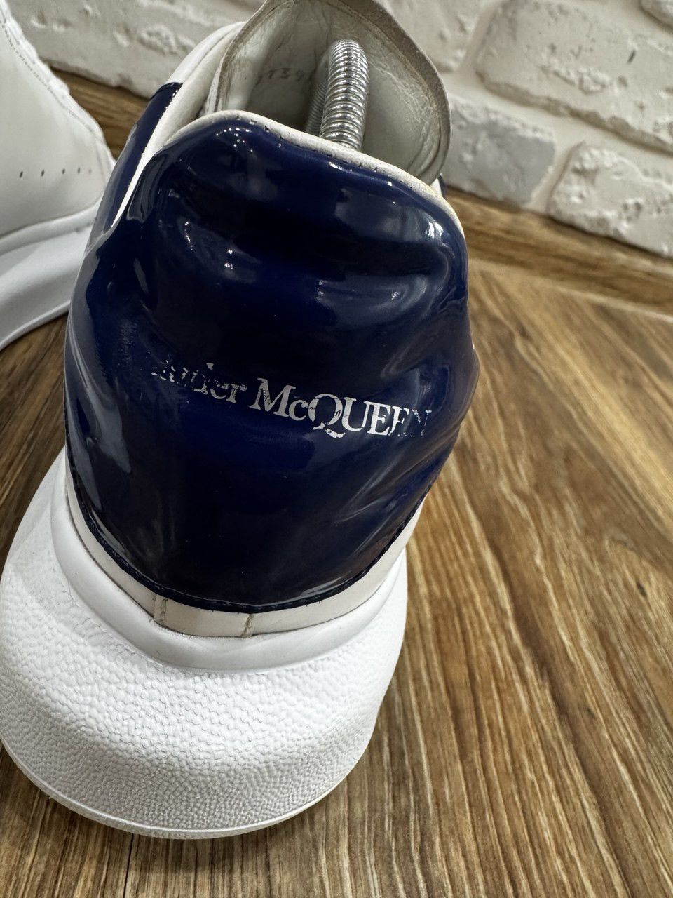 Alexander McQueen Alexander McQueen Oversized Sneakers Size 40 Size US 9 / IT 39 - 10 Thumbnail