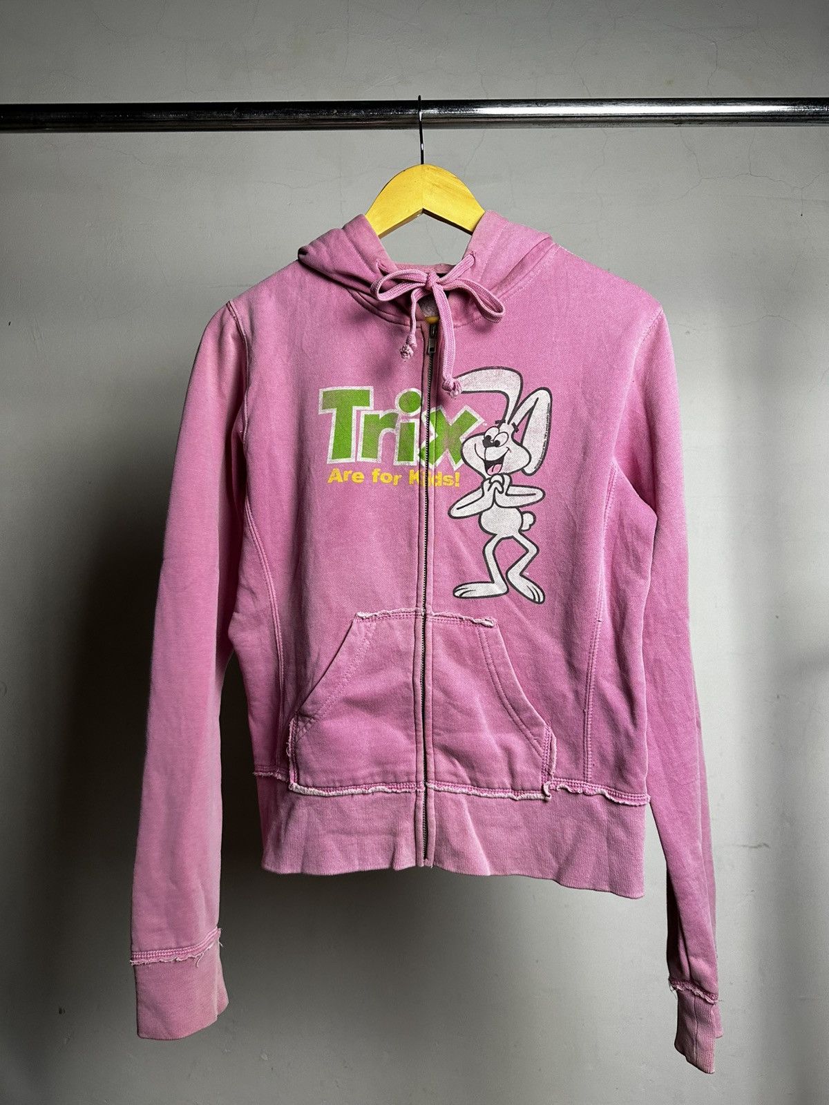 Junk Food × Vintage 00’s Vintage Trix Cereal Promo Hoodie Size US S / EU 44-46 / 1 - 1 Thumbnail