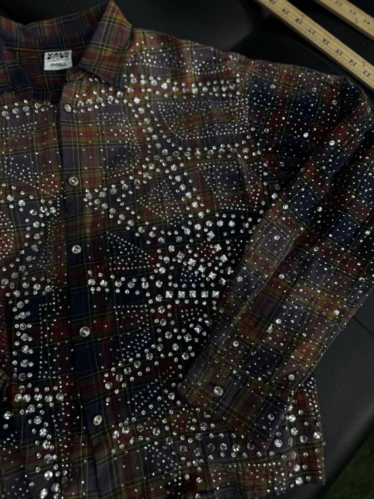 Vale Valley Dreams Full Crystal Stone Flannel Size (S) New Size US S / EU 44-46 / 1 - 6 Thumbnail