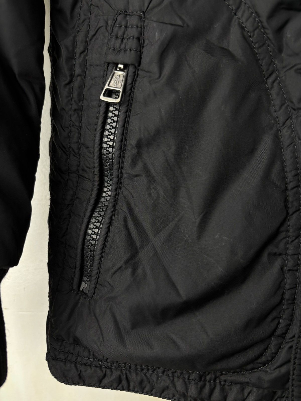 Moncler Moncler Tours Giubbotto Nylon Down Bomber Puffer Jacket Size US XXS / EU 40 - 15 Thumbnail