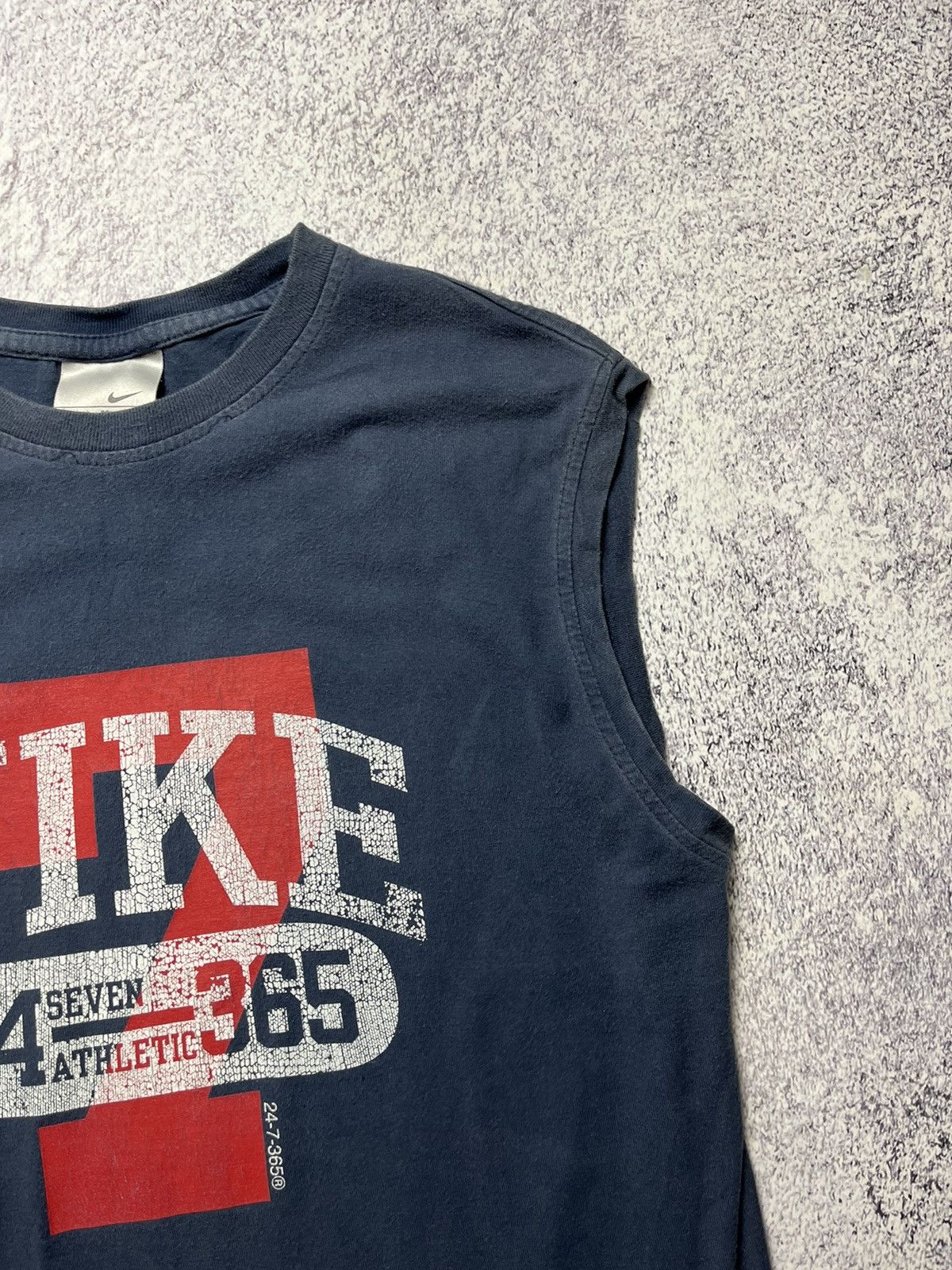Nike Rare NIKE Tee Y2K T-Shirt Graphic Vintage 90s Size US M / EU 48-50 / 2 - 9 Thumbnail