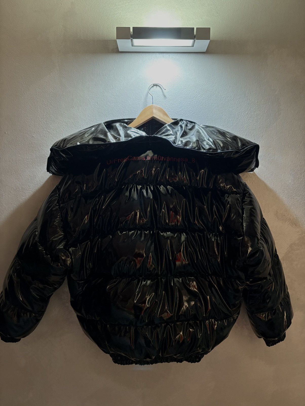 Vetements FW18 Vetements Miss Webcam Puffer Size US M / EU 48-50 / 2 - 4 Thumbnail